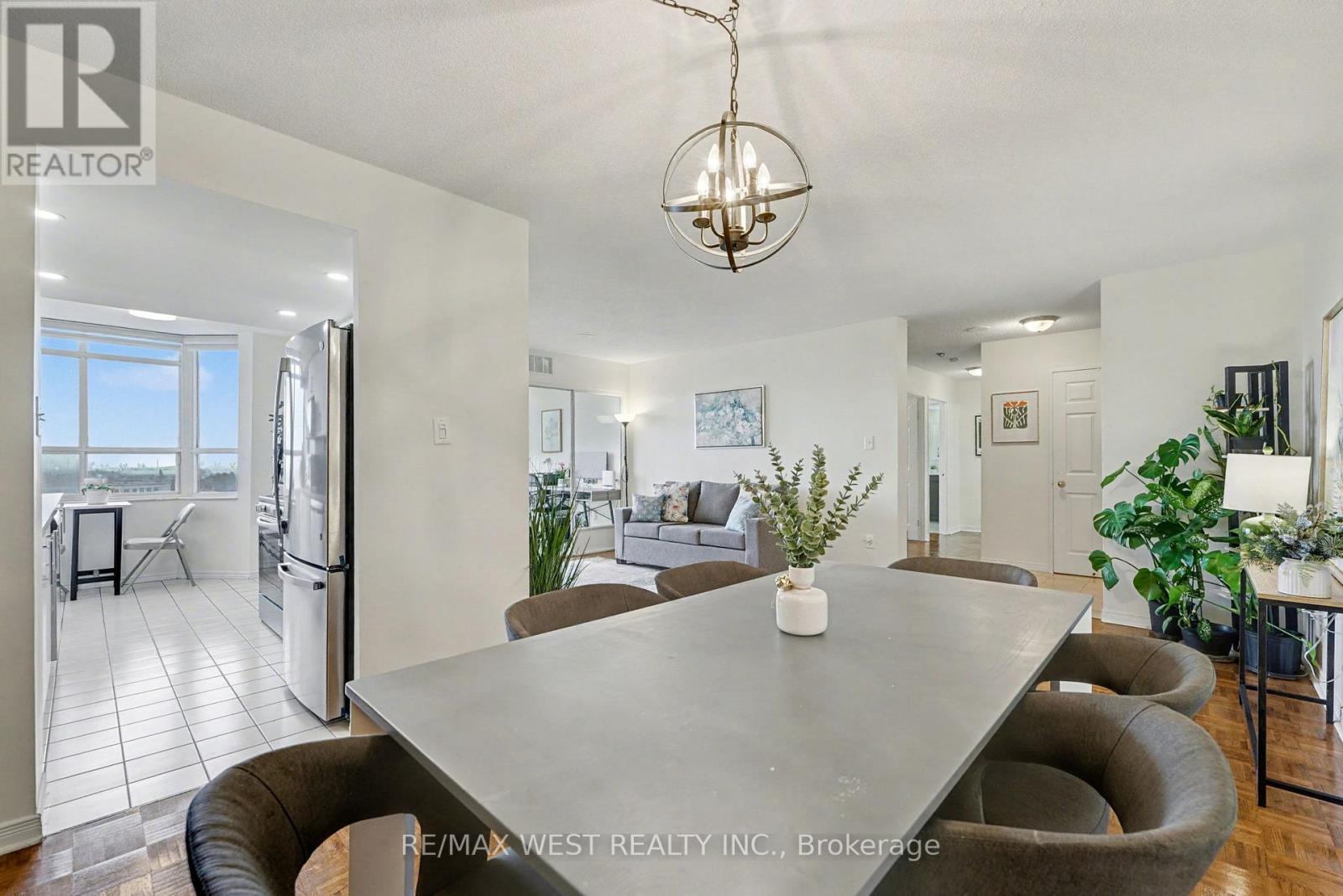 1009 - 30 Malta Avenue, Brampton, Ontario  L6Y 4S5 - Photo 14 - W12572022