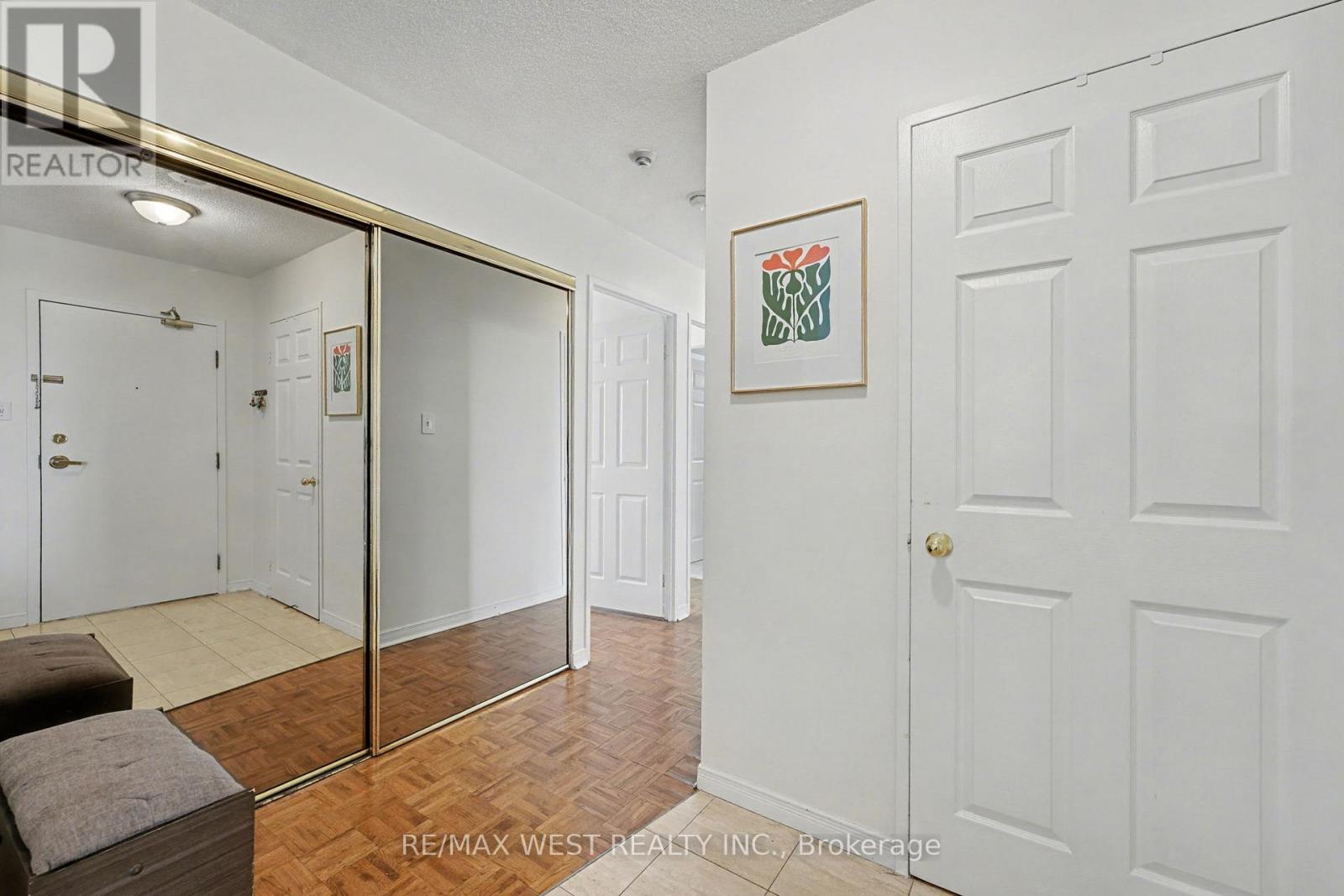 1009 - 30 Malta Avenue, Brampton, Ontario  L6Y 4S5 - Photo 18 - W12572022