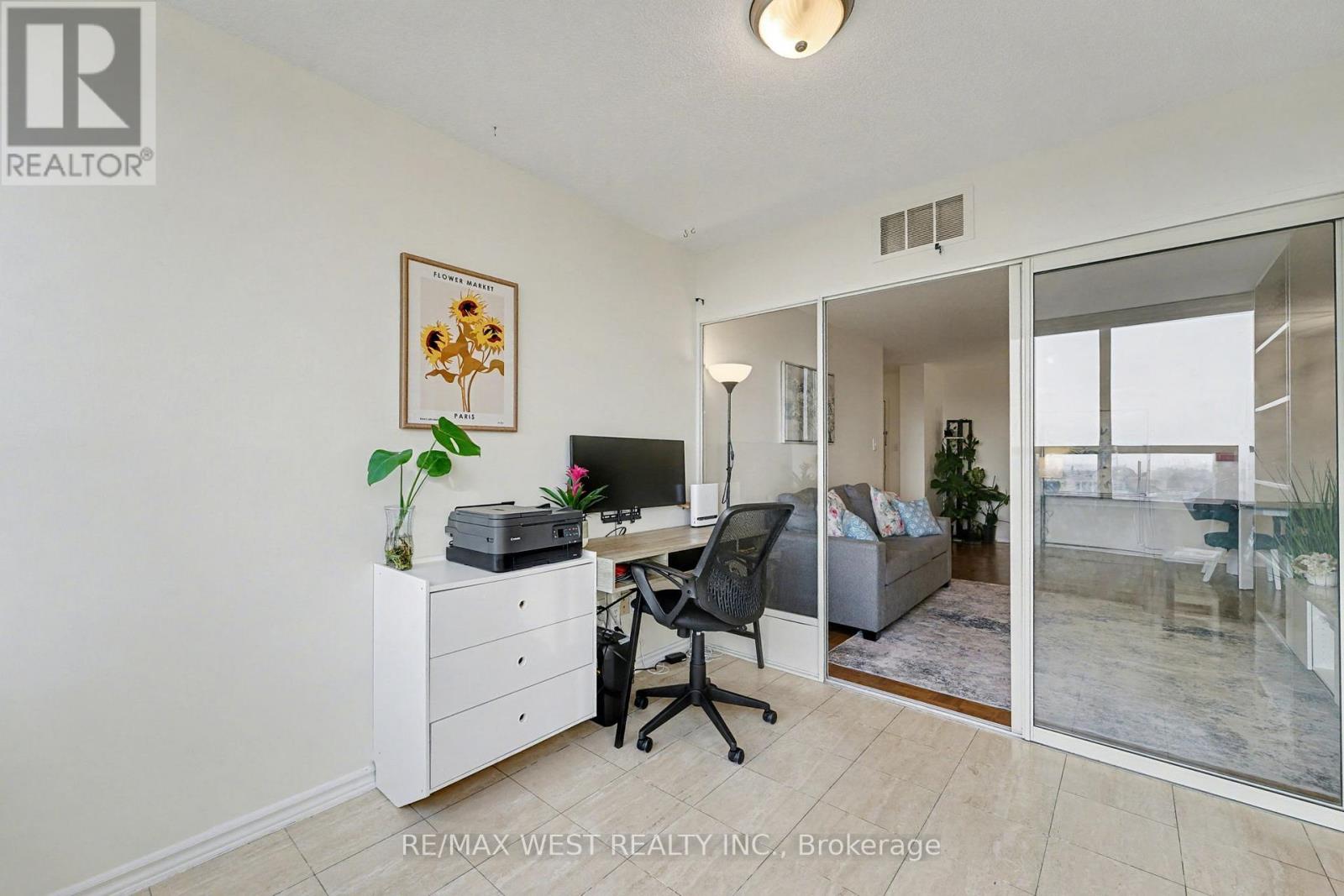 1009 - 30 Malta Avenue, Brampton, Ontario  L6Y 4S5 - Photo 23 - W12572022