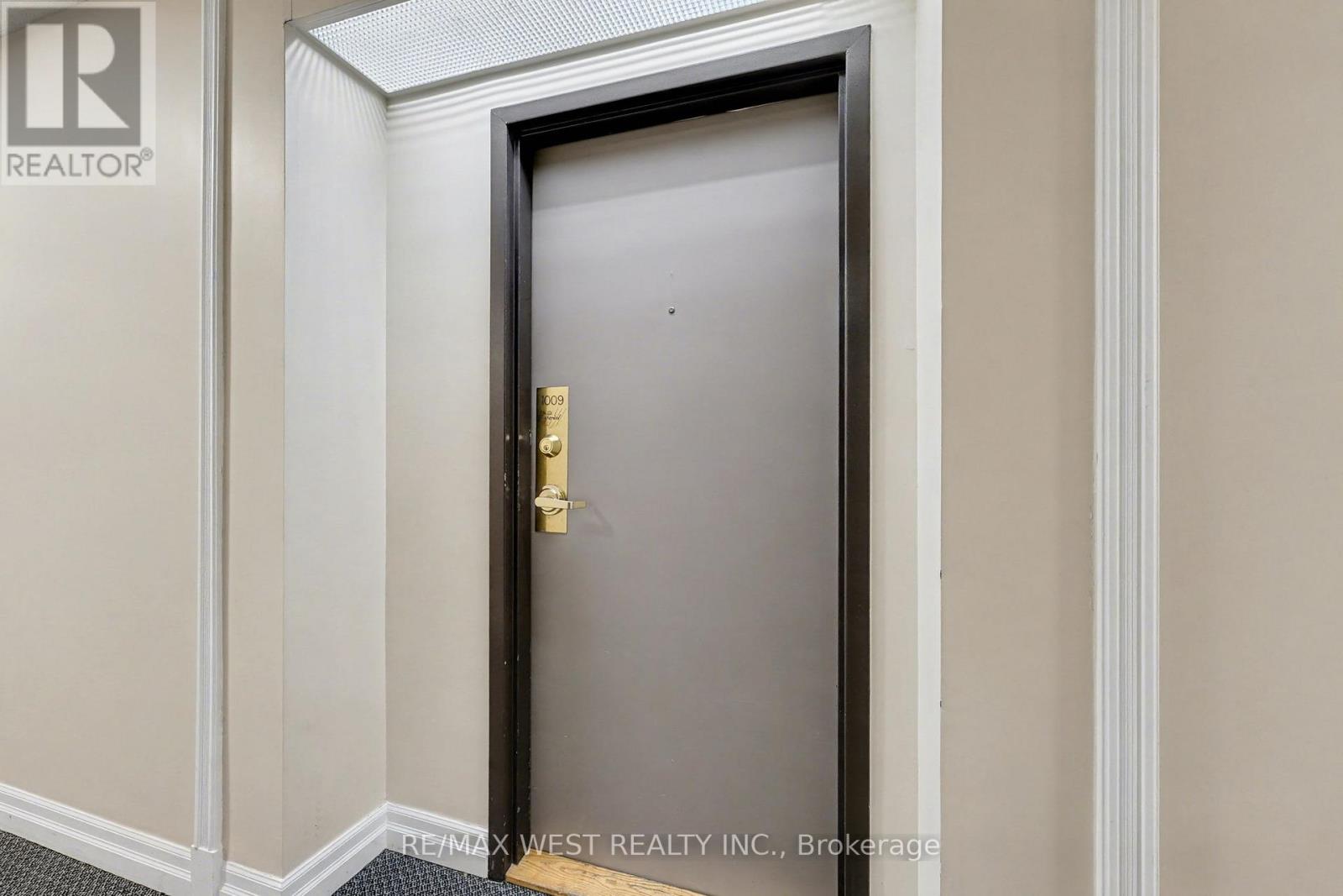 1009 - 30 Malta Avenue, Brampton, Ontario  L6Y 4S5 - Photo 3 - W12572022