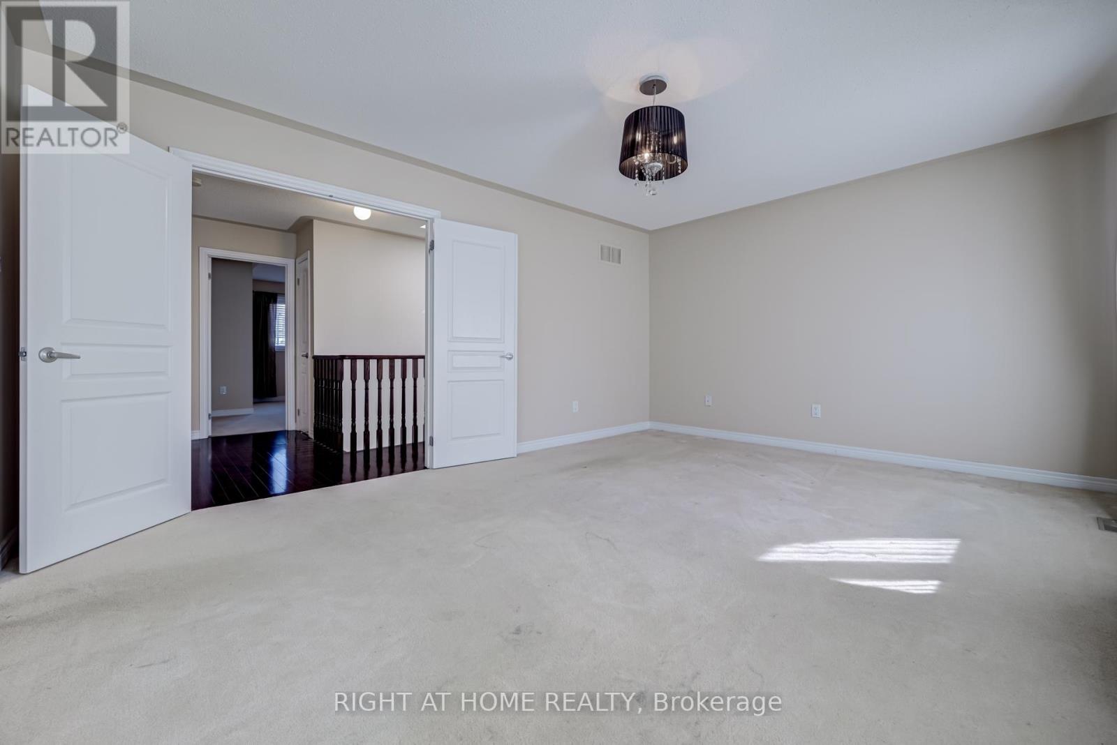 3407 Whilabout Terrace, Oakville, Ontario  L6L 0A7 - Photo 22 - W12572036