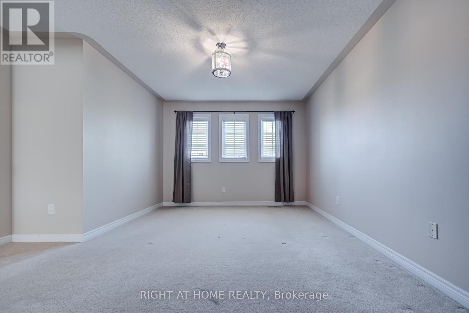 3407 Whilabout Terrace, Oakville, Ontario  L6L 0A7 - Photo 34 - W12572036