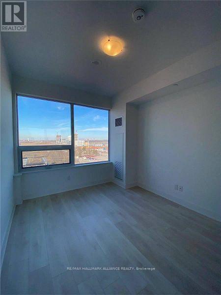 825 - 2485 Taunton Road, Oakville, Ontario  L6H 3R8 - Photo 18 - W12572070