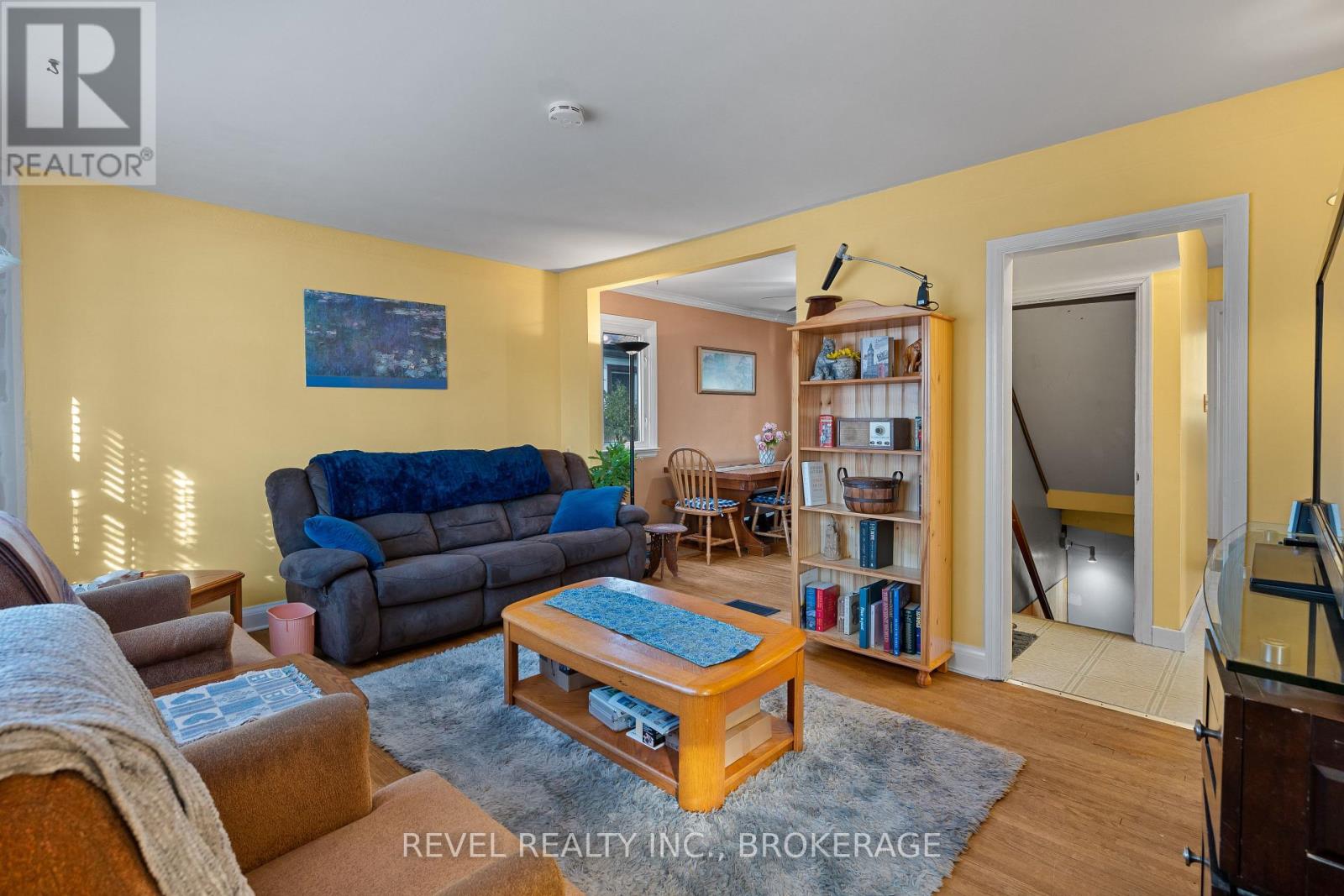 9 Hillcrest Avenue, Kingston, Ontario  K7K 4L7 - Photo 10 - X12572138