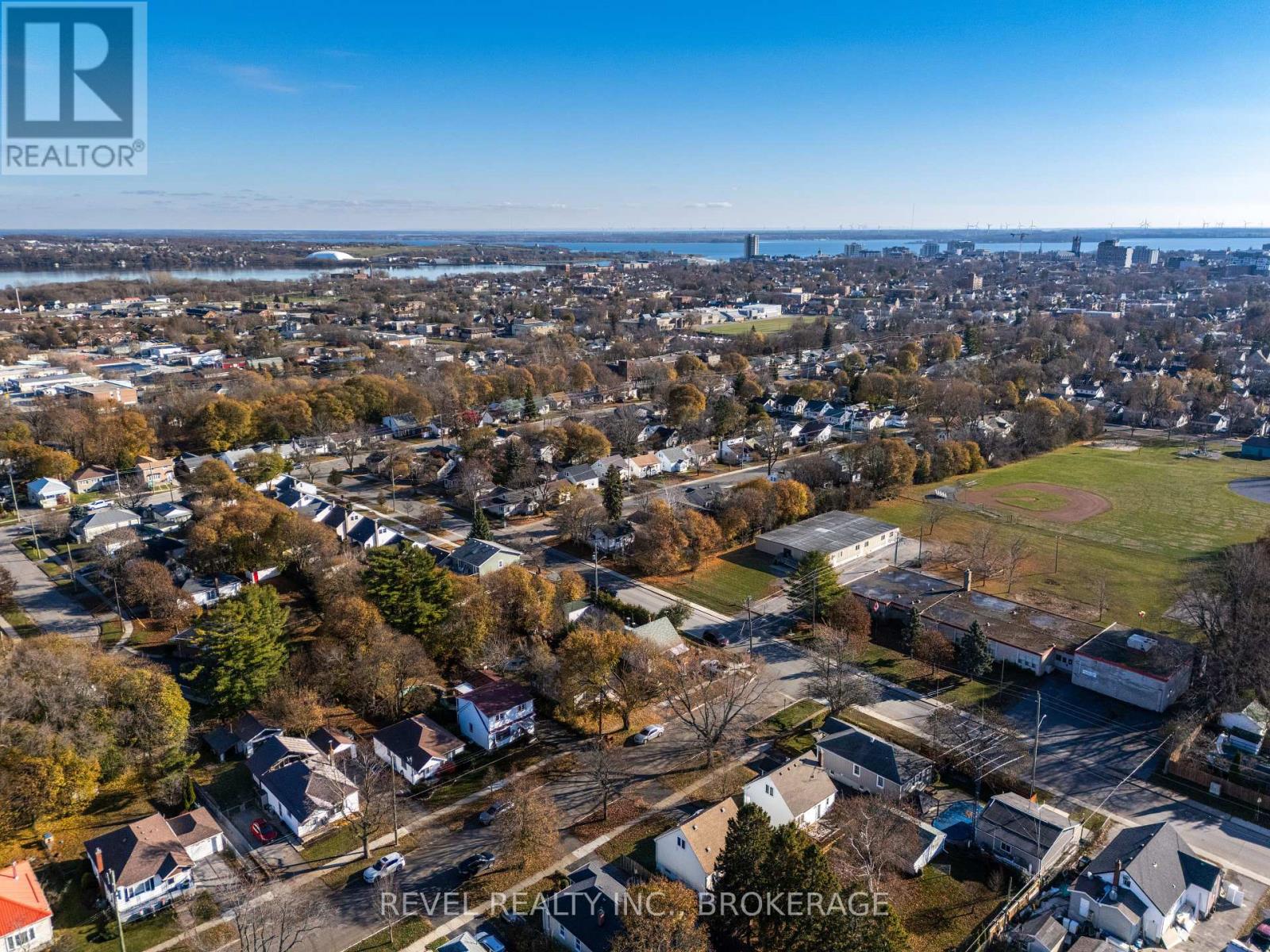 9 Hillcrest Avenue, Kingston, Ontario  K7K 4L7 - Photo 43 - X12572138