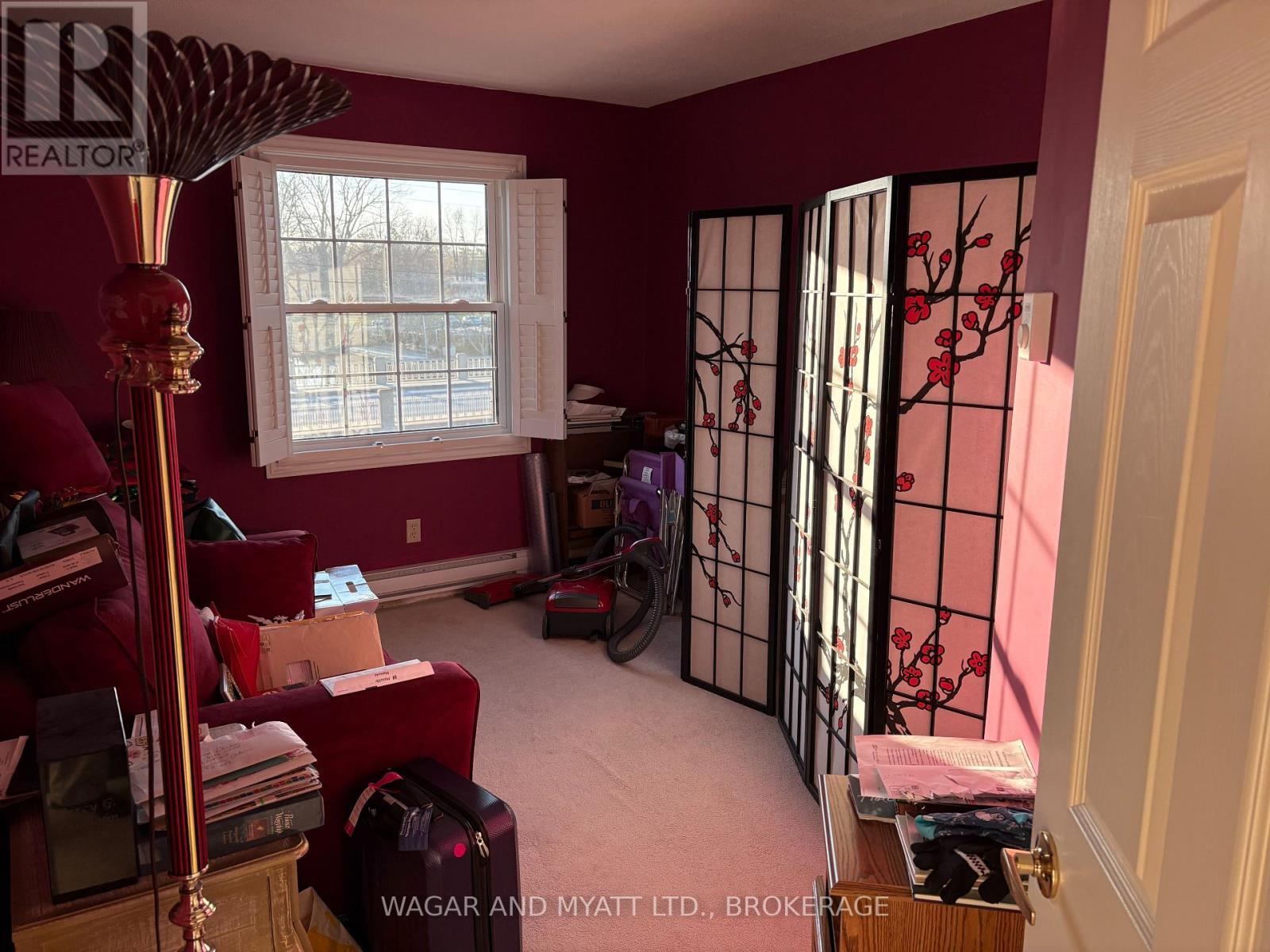 303 - 7 Centre Street, Greater Napanee, Ontario  K7R 3X3 - Photo 5 - X12572146