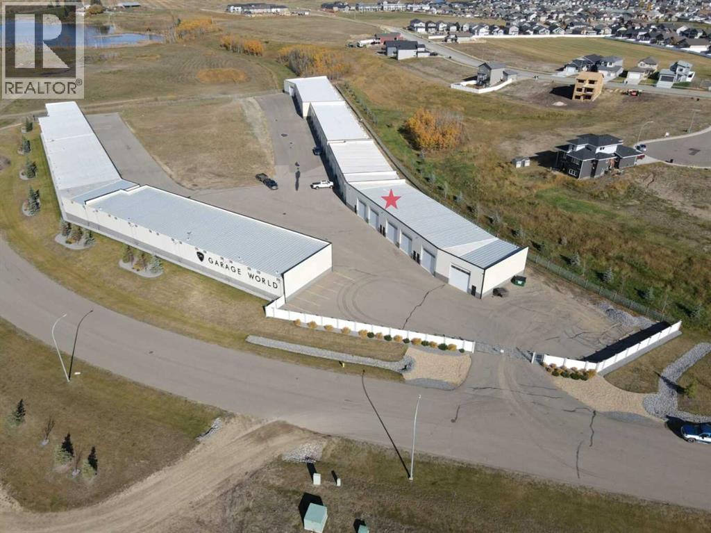 13, 5217 Duncan Avenue, Blackfalds, Alberta  T0M 0J0 - Photo 1 - A2243611