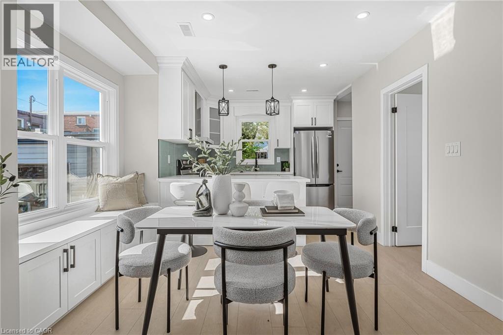 56 East 34th Street, Hamilton, Ontario  L8V 3W3 - Photo 8 - 40786546