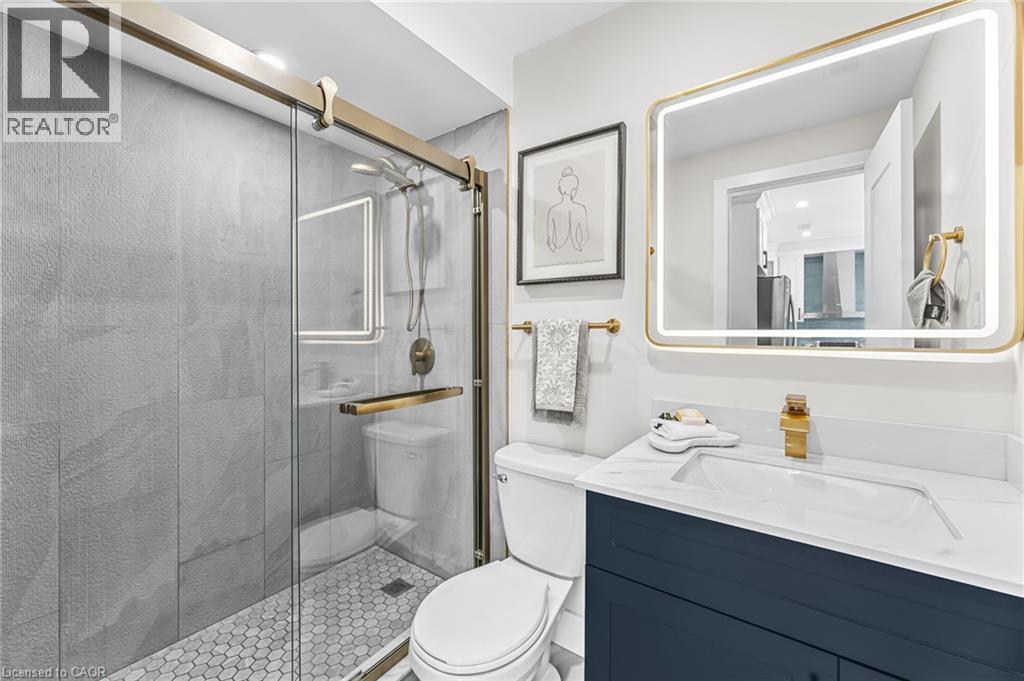 56 East 34th Street, Hamilton, Ontario  L8V 3W3 - Photo 18 - 40786546