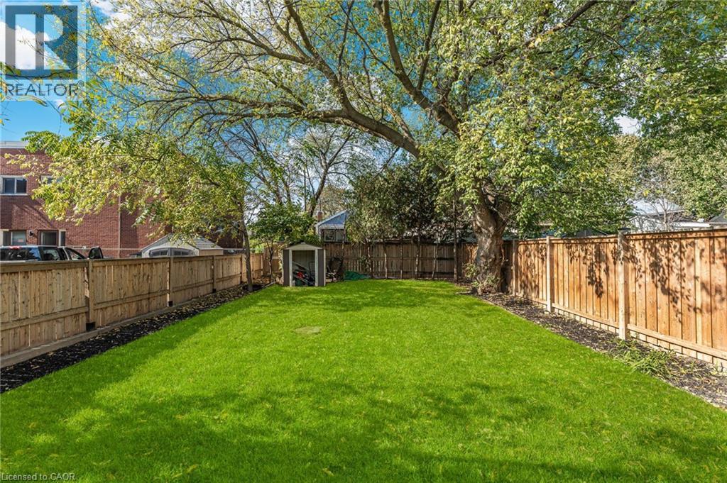 56 East 34th Street, Hamilton, Ontario  L8V 3W3 - Photo 24 - 40786546