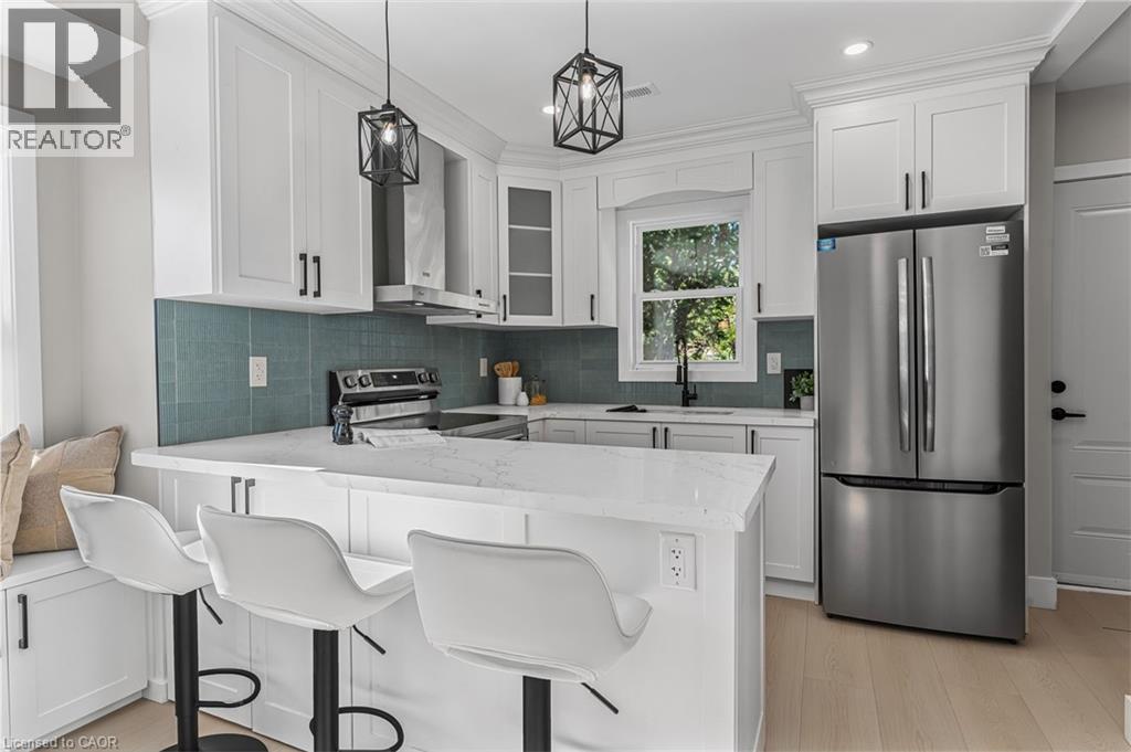 56 East 34th Street, Hamilton, Ontario  L8V 3W3 - Photo 12 - 40786546