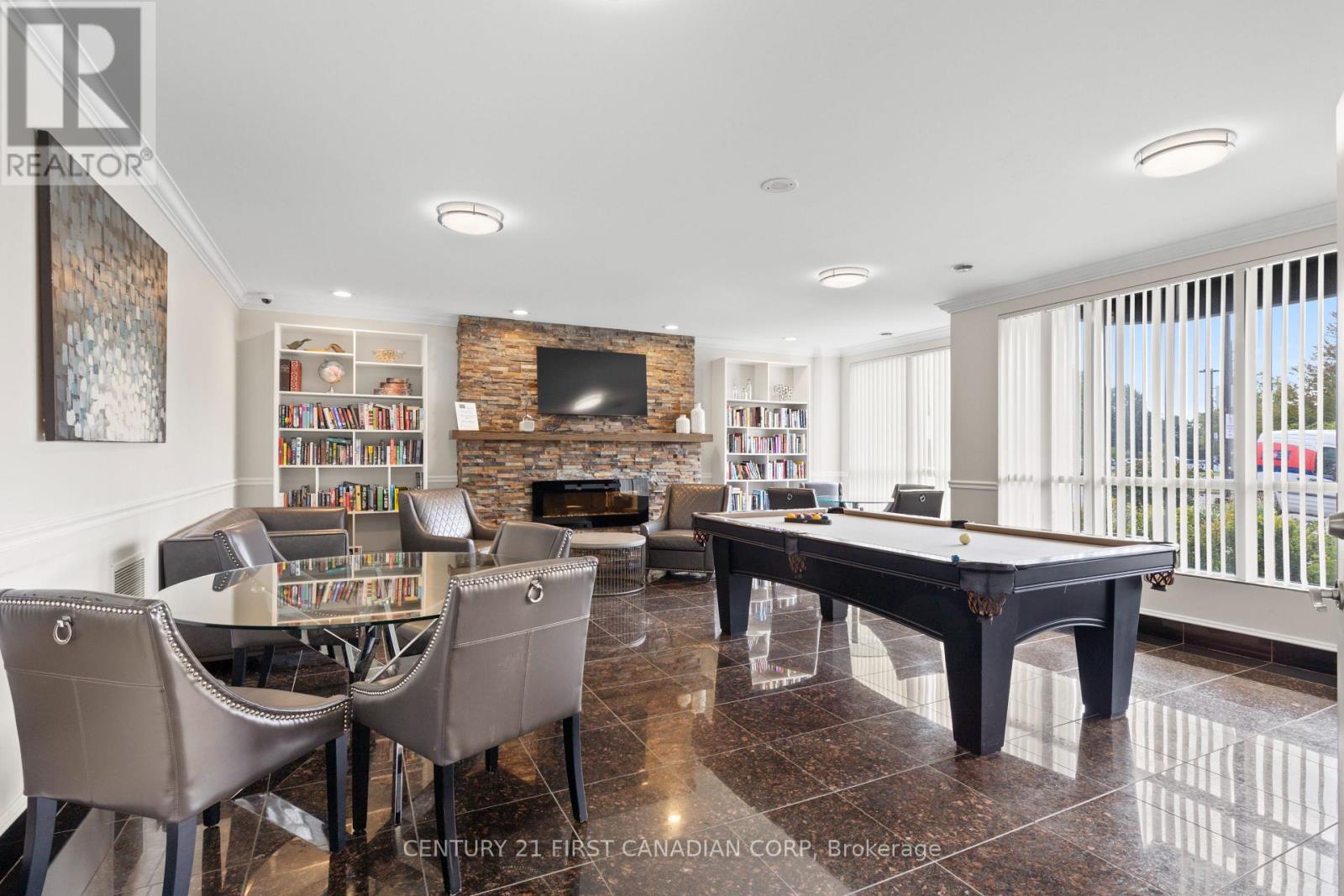 701 - 353 Commissioners Road W, London South, Ontario  N6J 0A3 - Photo 2 - X12572096