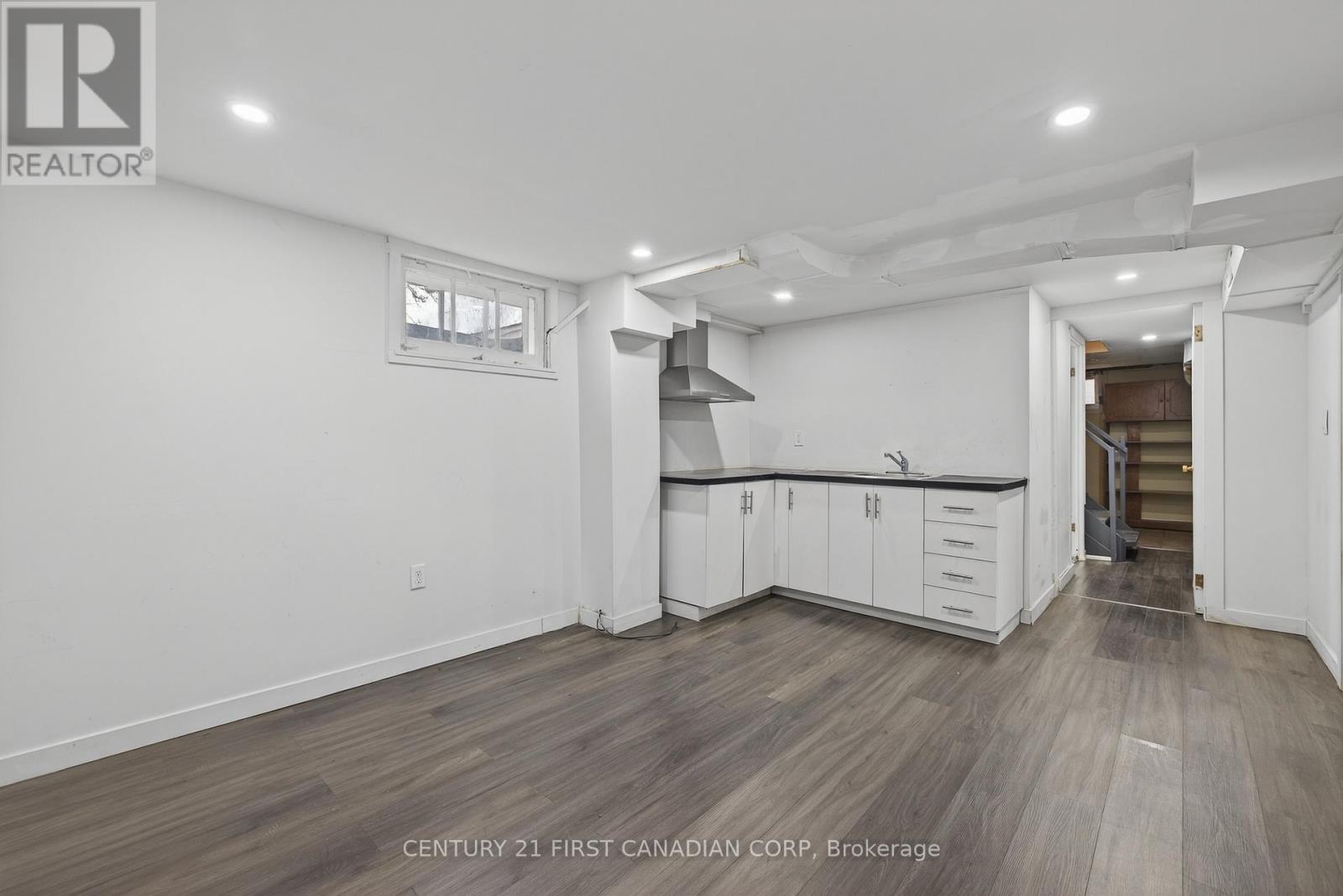 332 Manitoba Street, London East, Ontario  N5W 4W3 - Photo 12 - X12572272