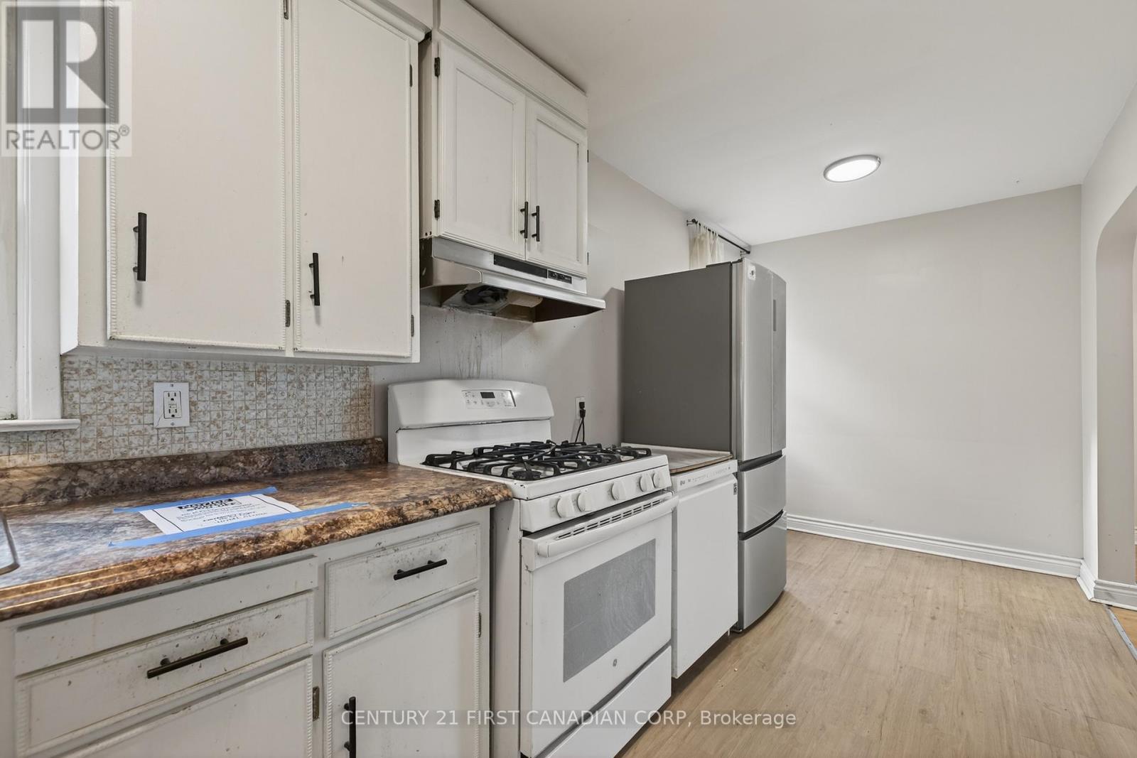 332 Manitoba Street, London East, Ontario  N5W 4W3 - Photo 6 - X12572272