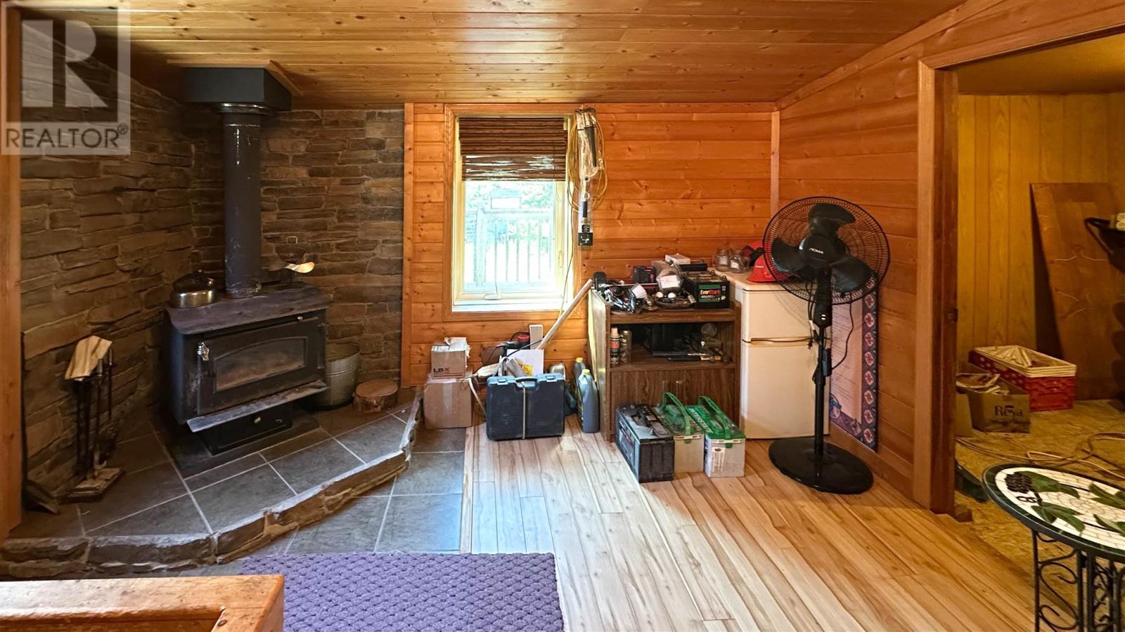 100 Tetroe Rd, Kenora, Ontario  P9N 0A5 - Photo 13 - TB252065