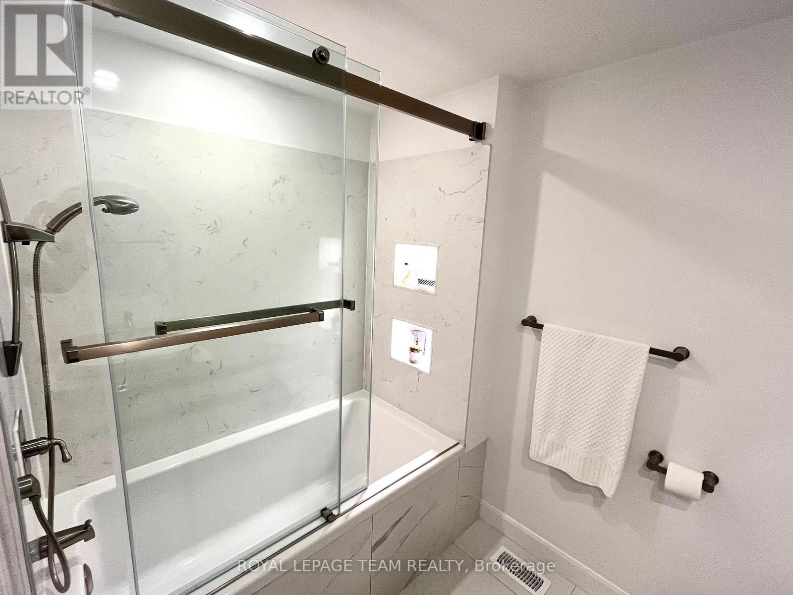 40 - 710 Coronation Avenue, Ottawa, Ontario  K1G 4G7 - Photo 20 - X12572230