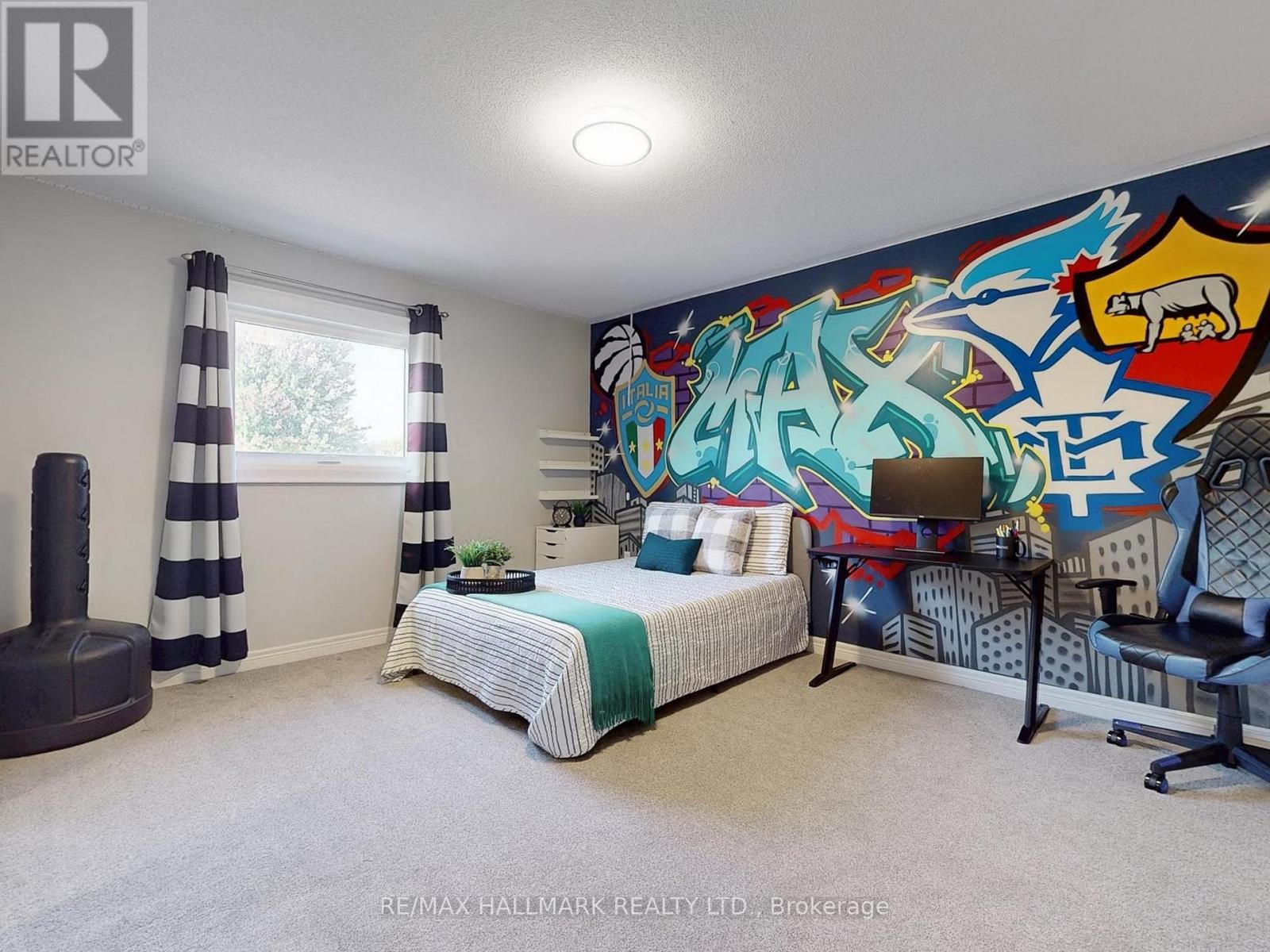 165 Lori Avenue, Whitchurch-Stouffville, Ontario  L4A 1K2 - Photo 26 - N12410605