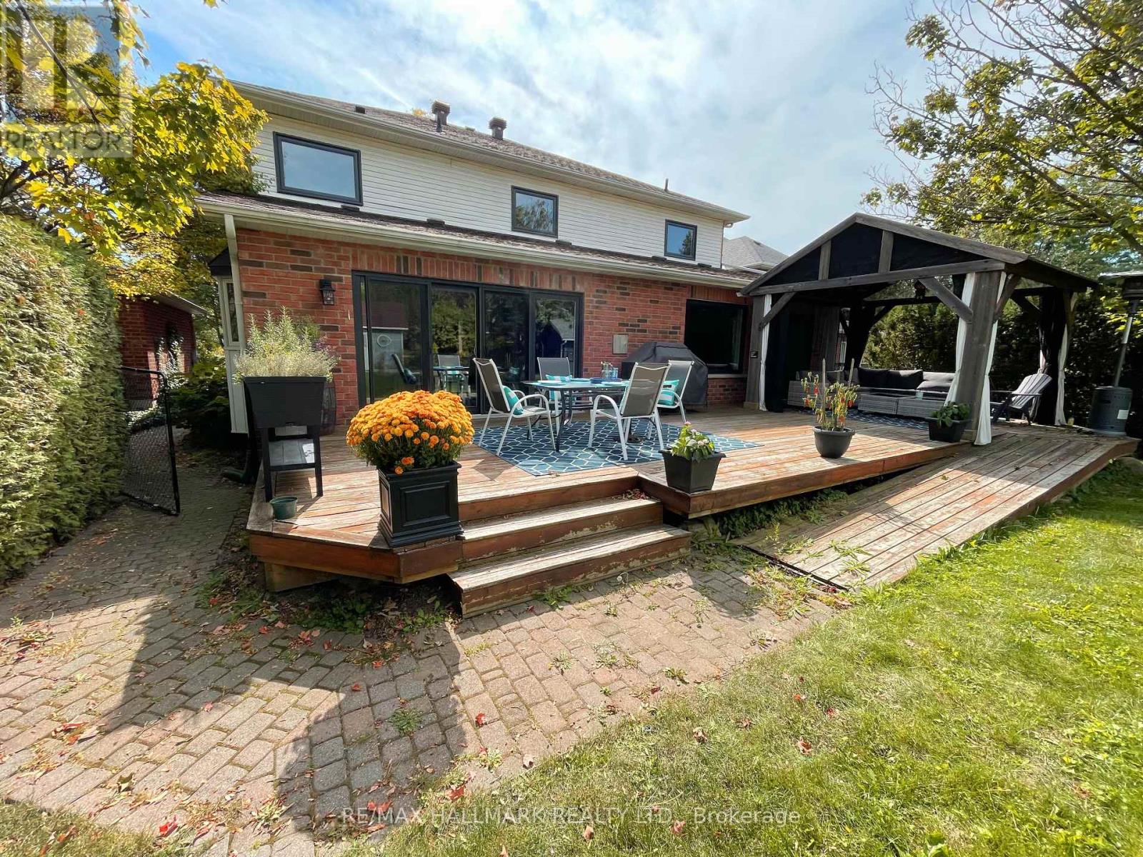 165 Lori Avenue, Whitchurch-Stouffville, Ontario  L4A 1K2 - Photo 42 - N12410605