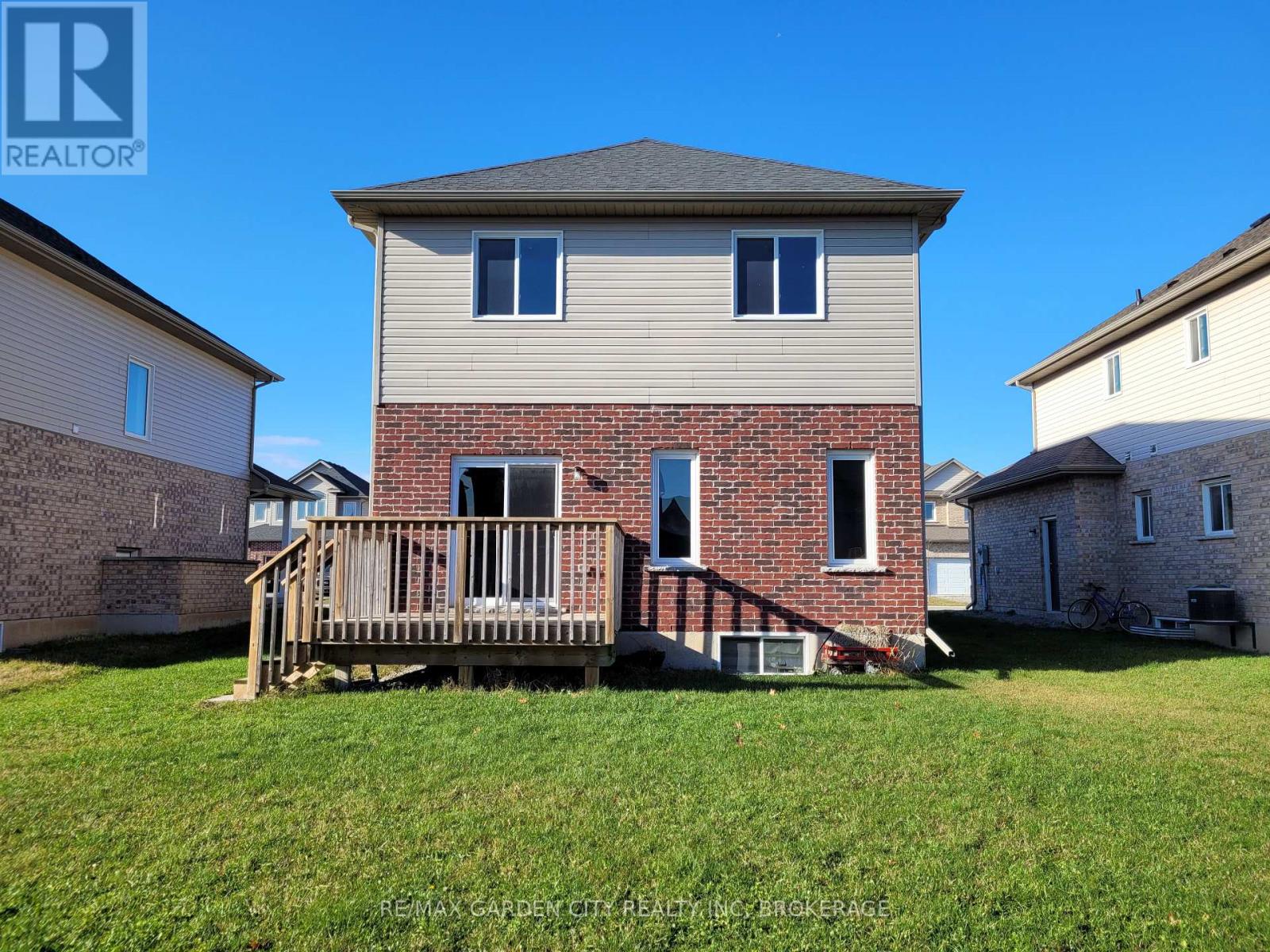 7770 Hanniwell Street, Niagara Falls, Ontario  L2G 4S3 - Photo 25 - X12572236