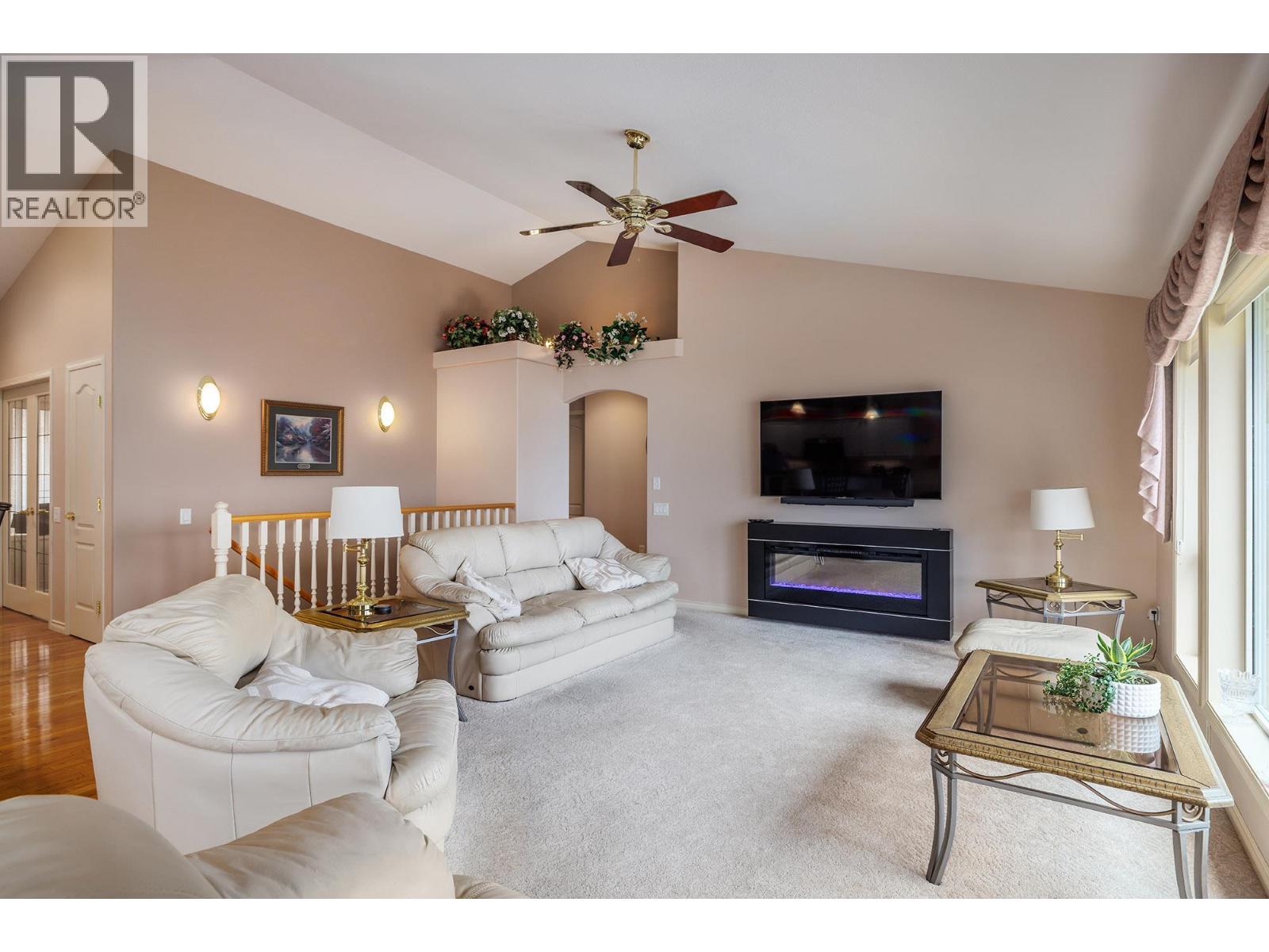 3639 Gala View Drive, West Kelowna, British Columbia  V4T 2M3 - Photo 4 - 10369761