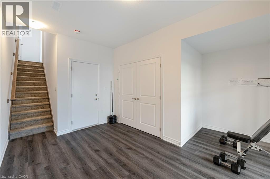 461 Blackburn Drive Unit# 80, Brantford, Ontario  N3T 0W9 - Photo 35 - 40790183