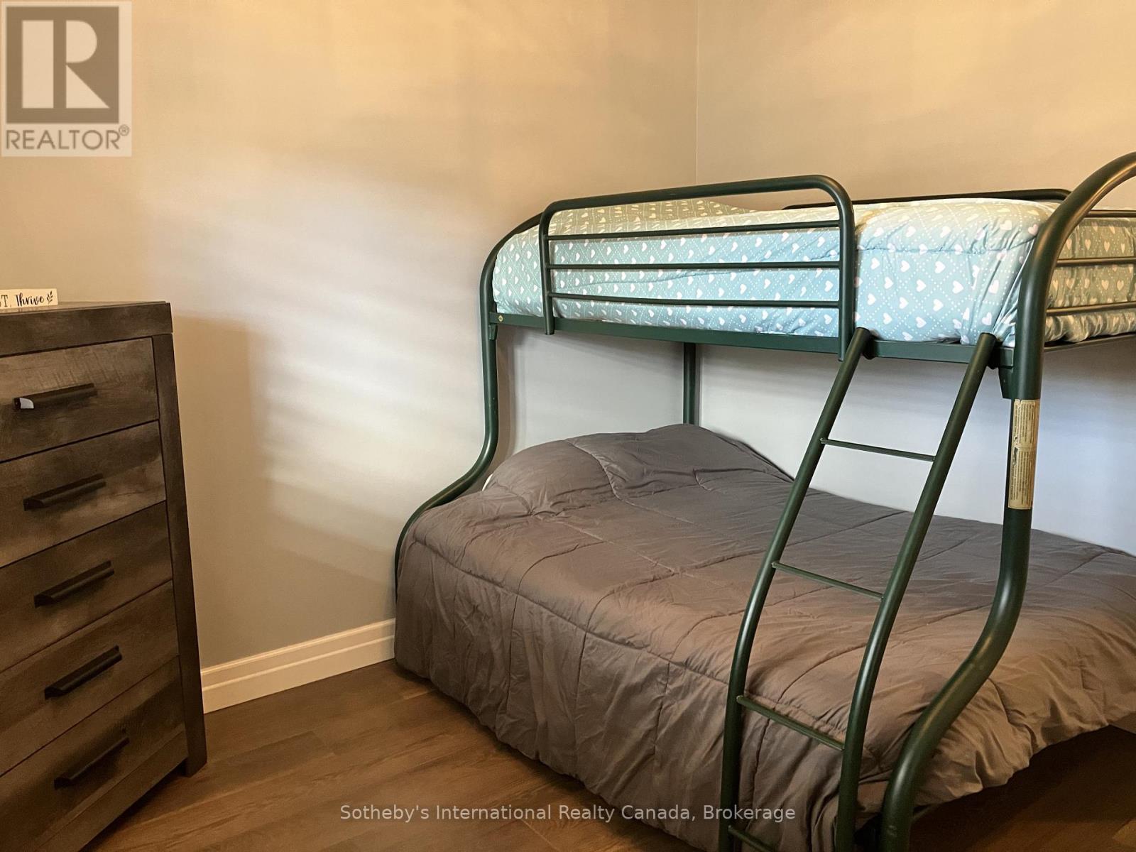 667 Johnston Park Avenue, Collingwood, Ontario L9Y 5C7 - Photo 16 - S12572216