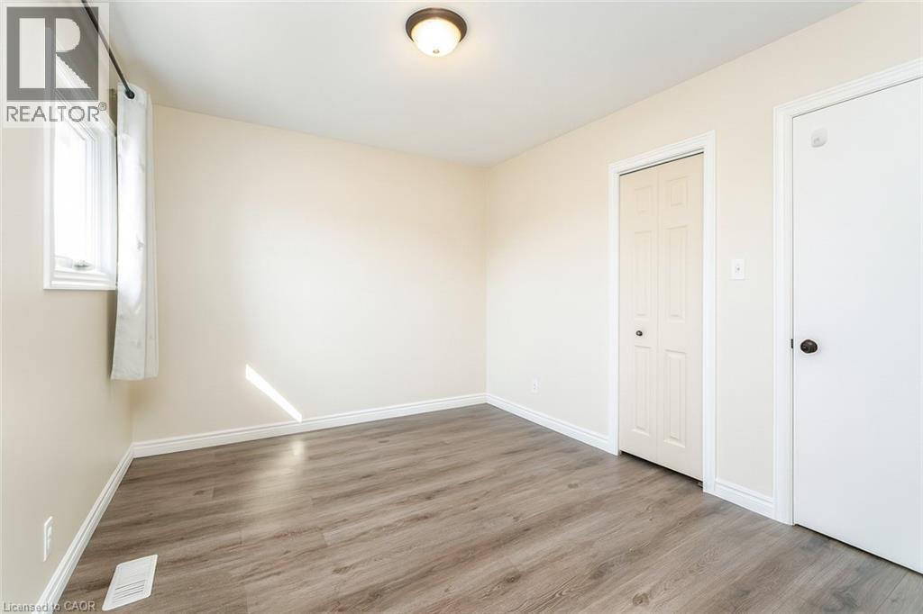 14 Grenadier Road Unit# Upper, Cambridge, Ontario  N1R 6E7 - Photo 10 - 40789465