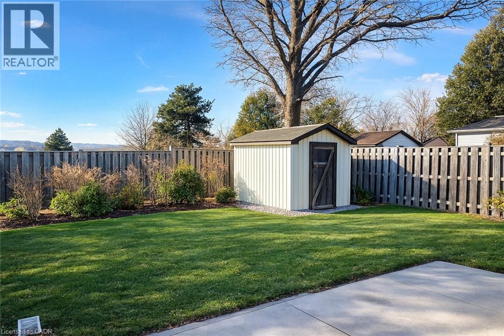 14 Grenadier Road Unit# Upper, Cambridge, Ontario  N1R 6E7 - Photo 11 - 40789465