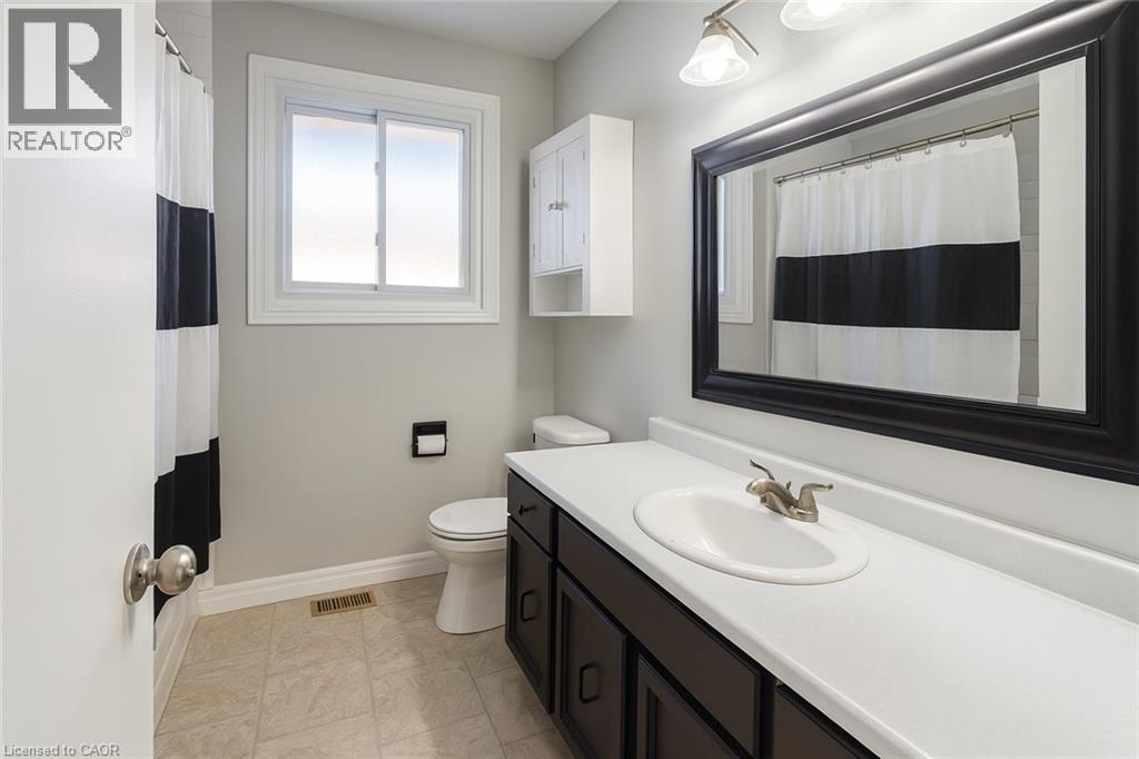 14 Grenadier Road Unit# Upper, Cambridge, Ontario  N1R 6E7 - Photo 4 - 40789465