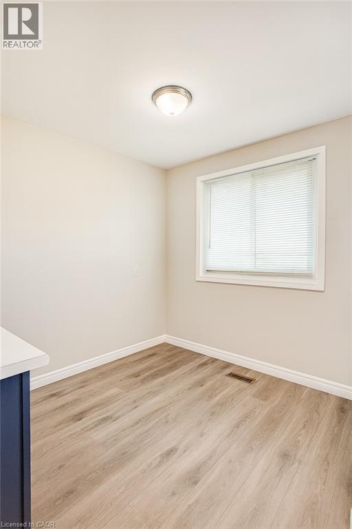 14 Grenadier Road Unit# Upper, Cambridge, Ontario  N1R 6E7 - Photo 7 - 40789465