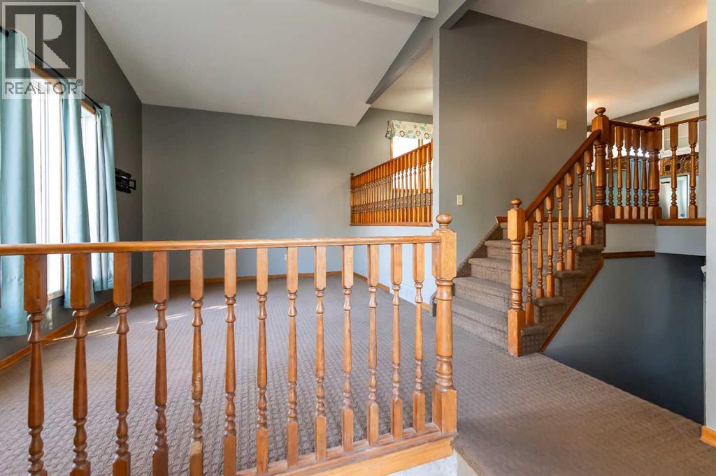 897 Red Crow Boulevard W, Lethbridge, Alberta  T1K 5P5 - Photo 2 - A2260966