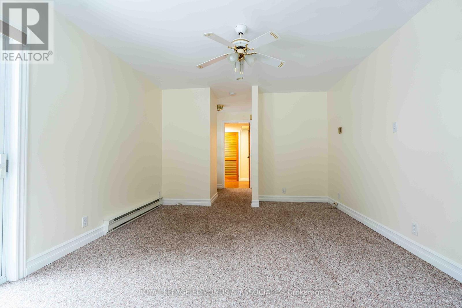 57 Beach Avenue, Deep River, Ontario K0J 1P0 - Photo 16 - X12572148