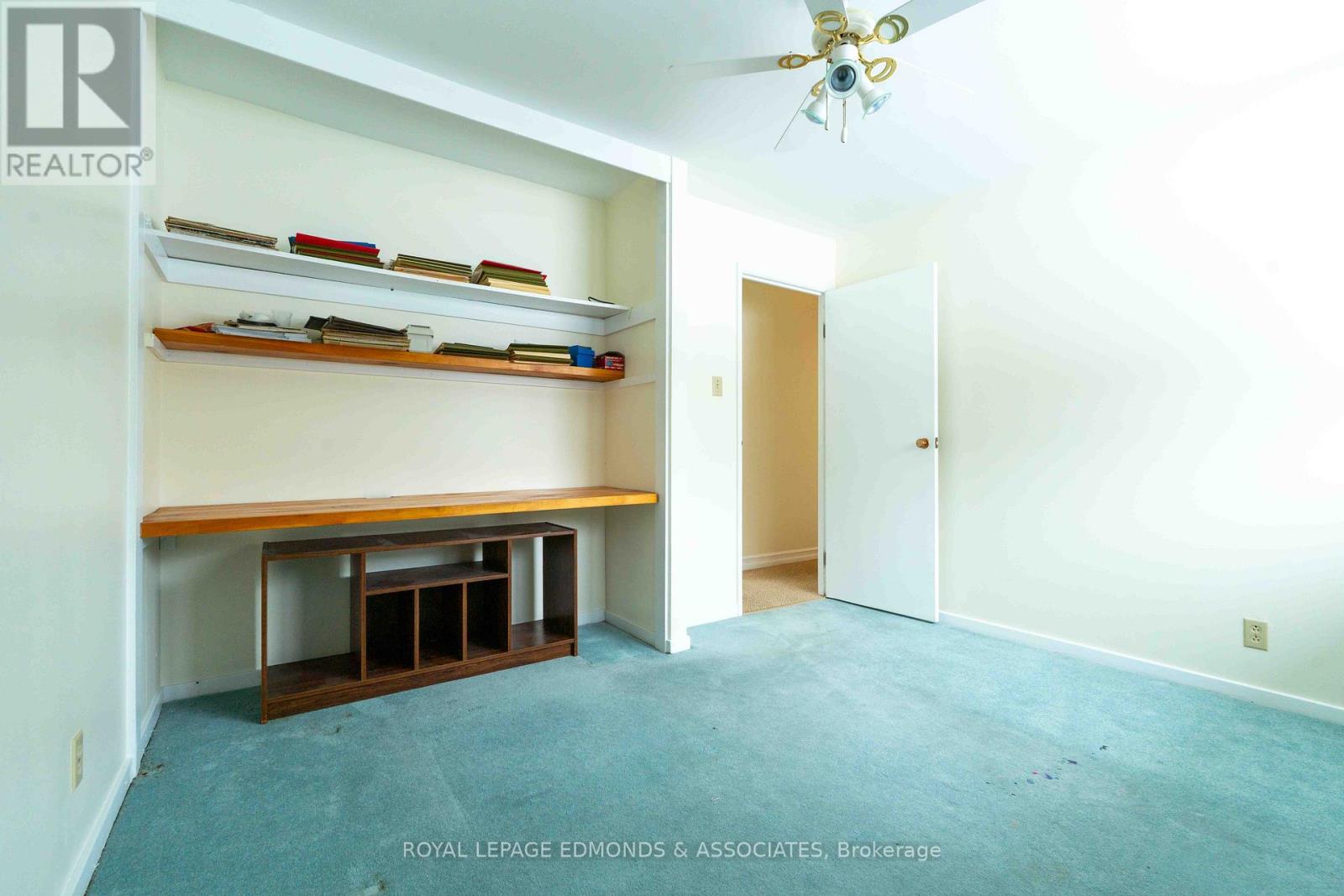 57 Beach Avenue, Deep River, Ontario K0J 1P0 - Photo 23 - X12572148