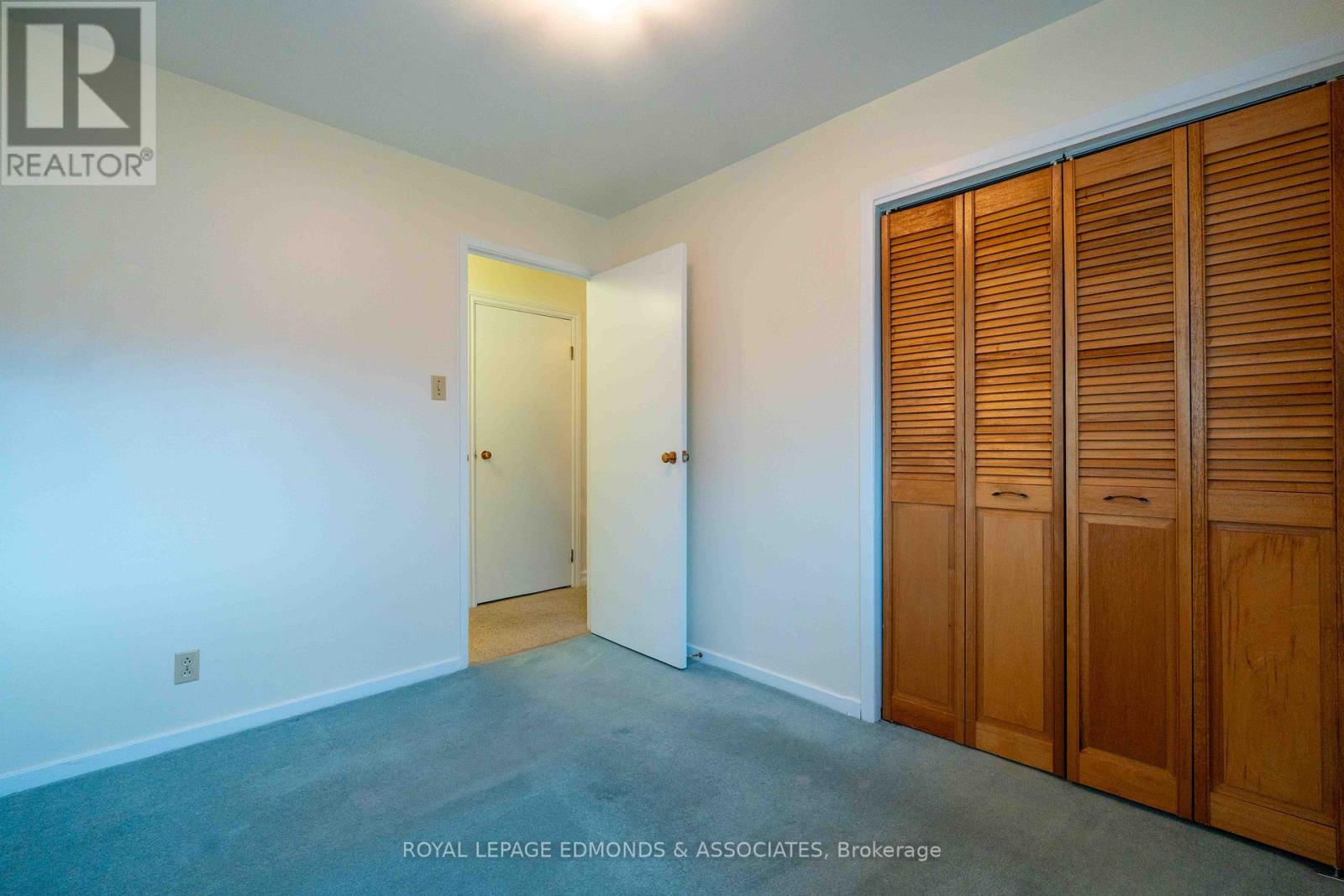 57 Beach Avenue, Deep River, Ontario K0J 1P0 - Photo 24 - X12572148