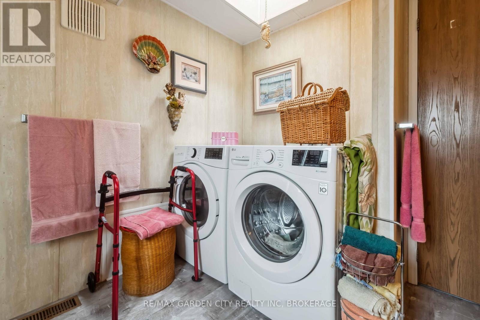 327 - 3033 Townline Road, Fort Erie, Ontario  L0S 1S1 - Photo 19 - X12388959