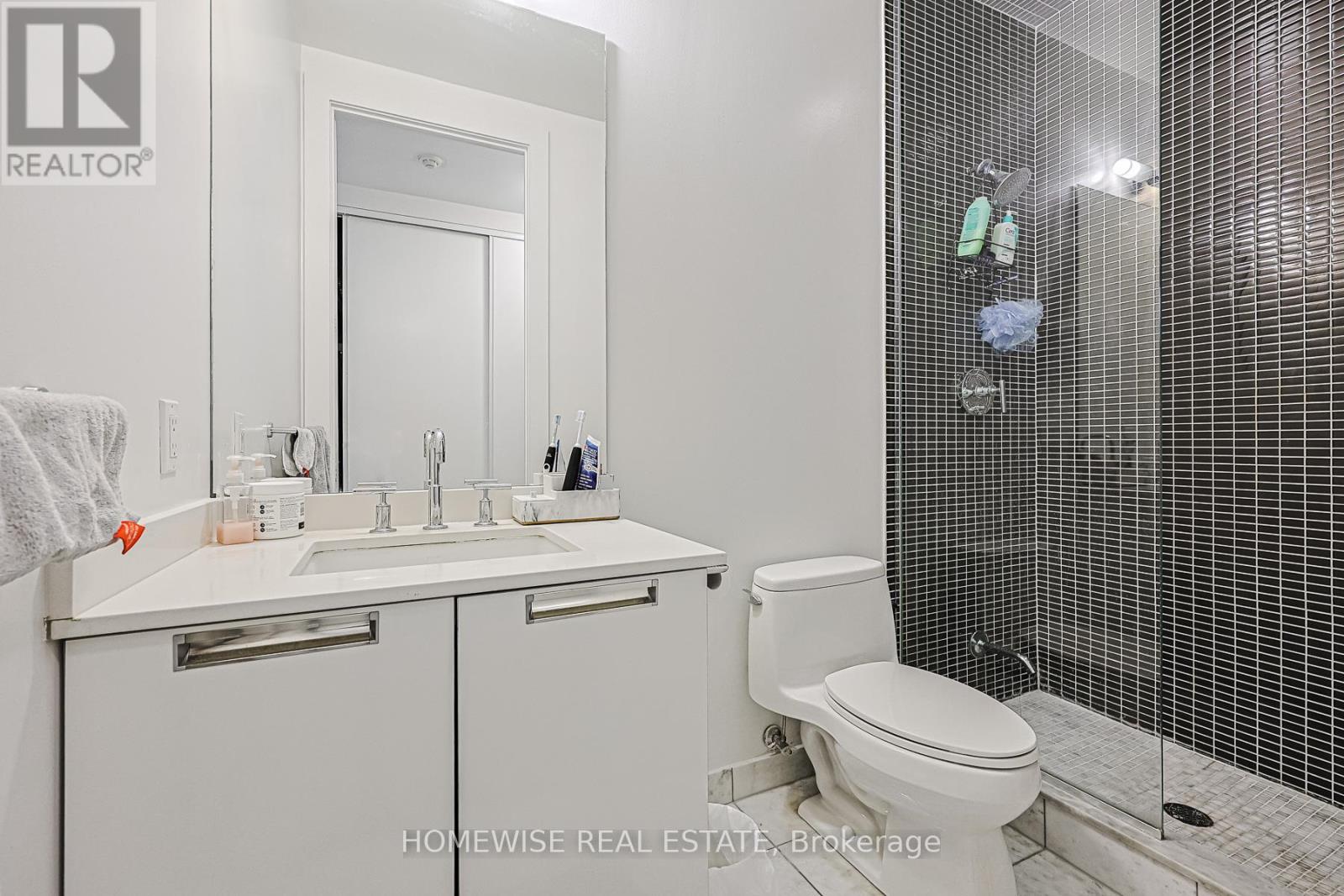 4203 - 33 Charles Street E, Toronto, Ontario  M4Y 0A2 - Photo 33 - C12572106