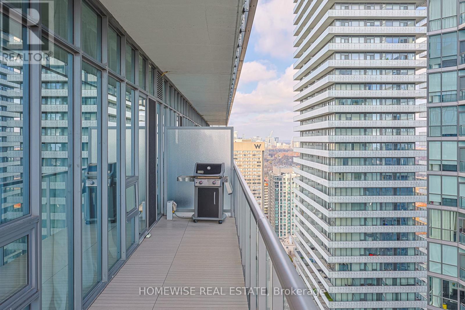 4203 - 33 Charles Street E, Toronto, Ontario  M4Y 0A2 - Photo 39 - C12572106