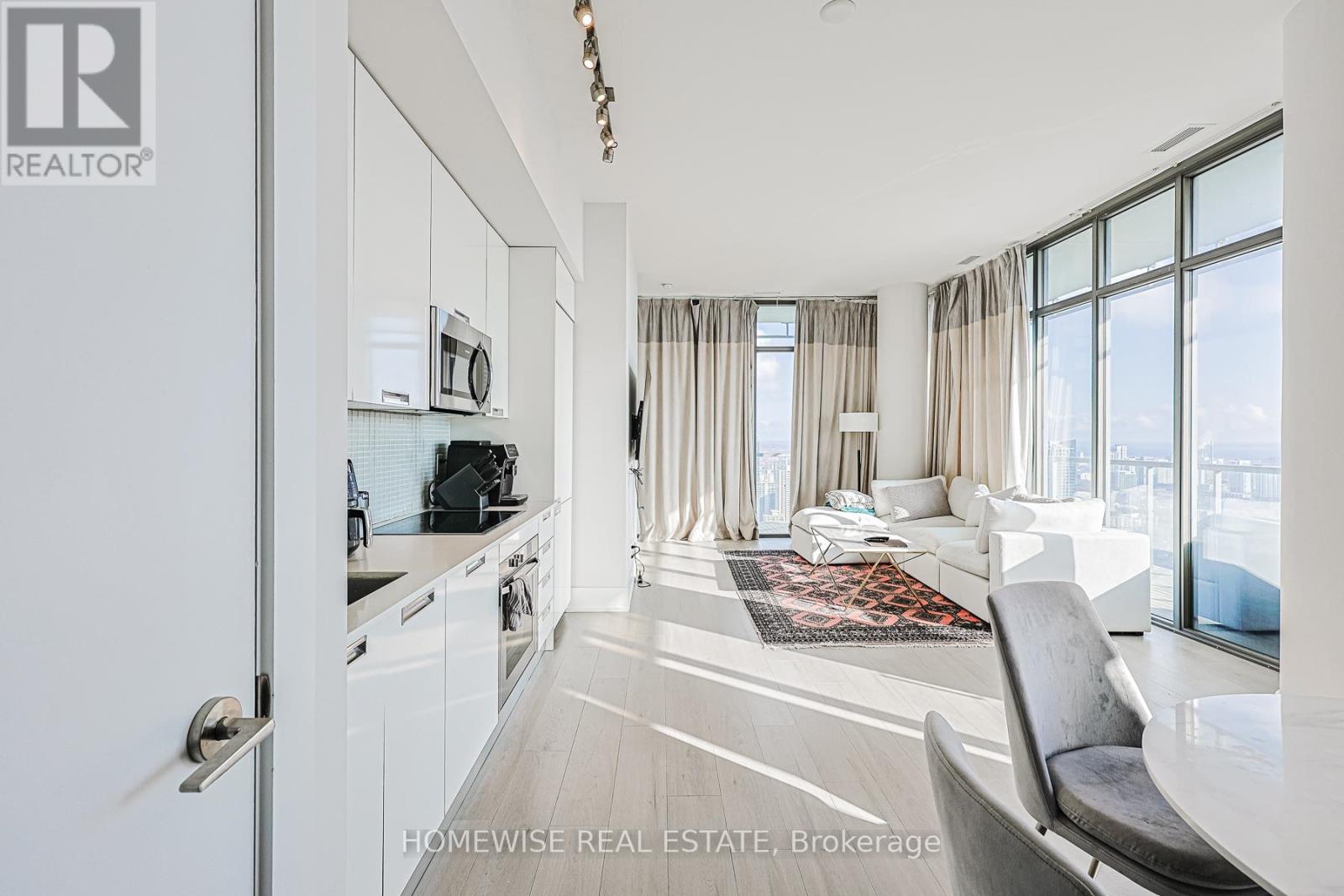 4203 - 33 Charles Street E, Toronto, Ontario  M4Y 0A2 - Photo 7 - C12572106