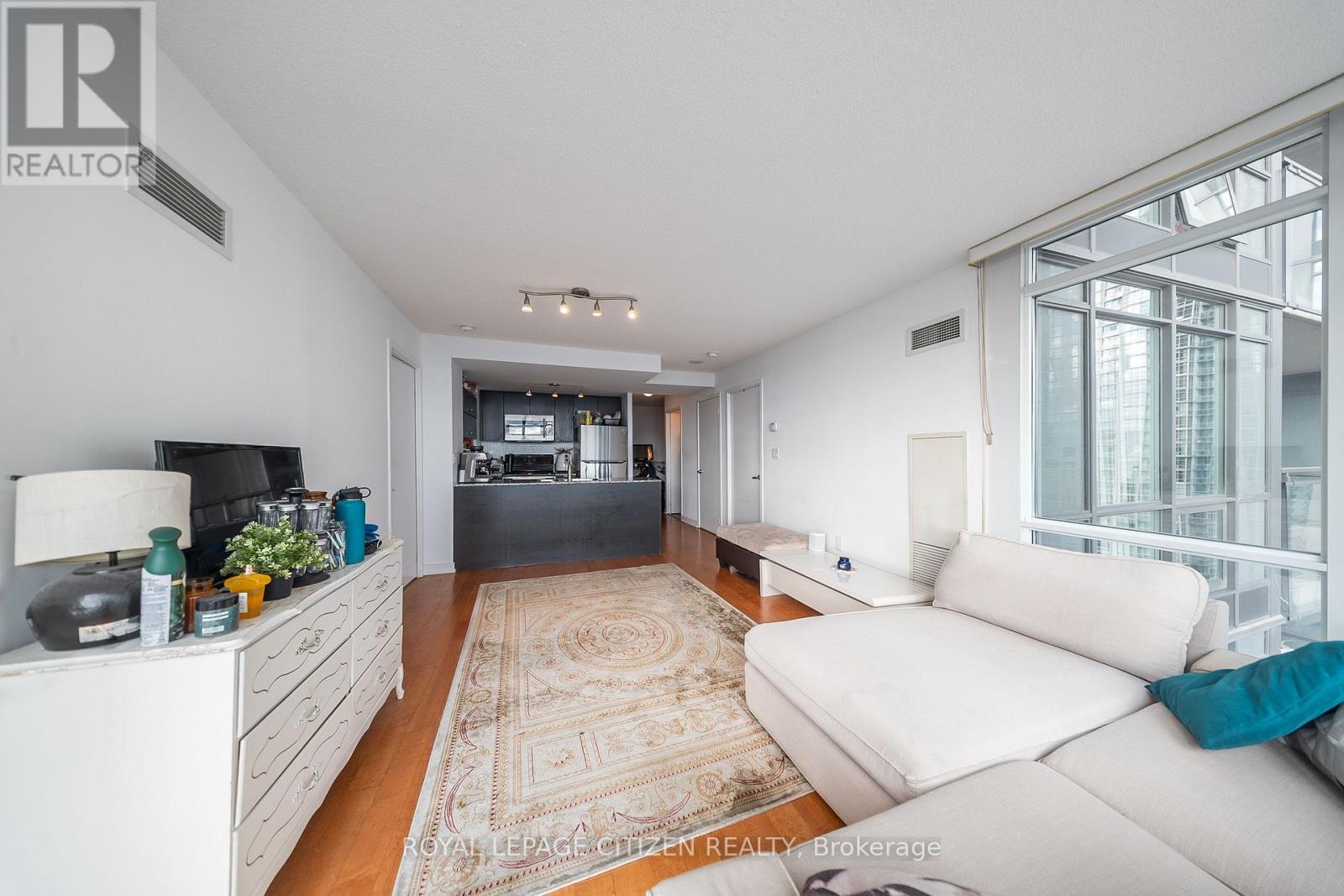 2512 - 15 Fort York Boulevard, Toronto, Ontario  M5V 3Y4 - Photo 14 - C12572130