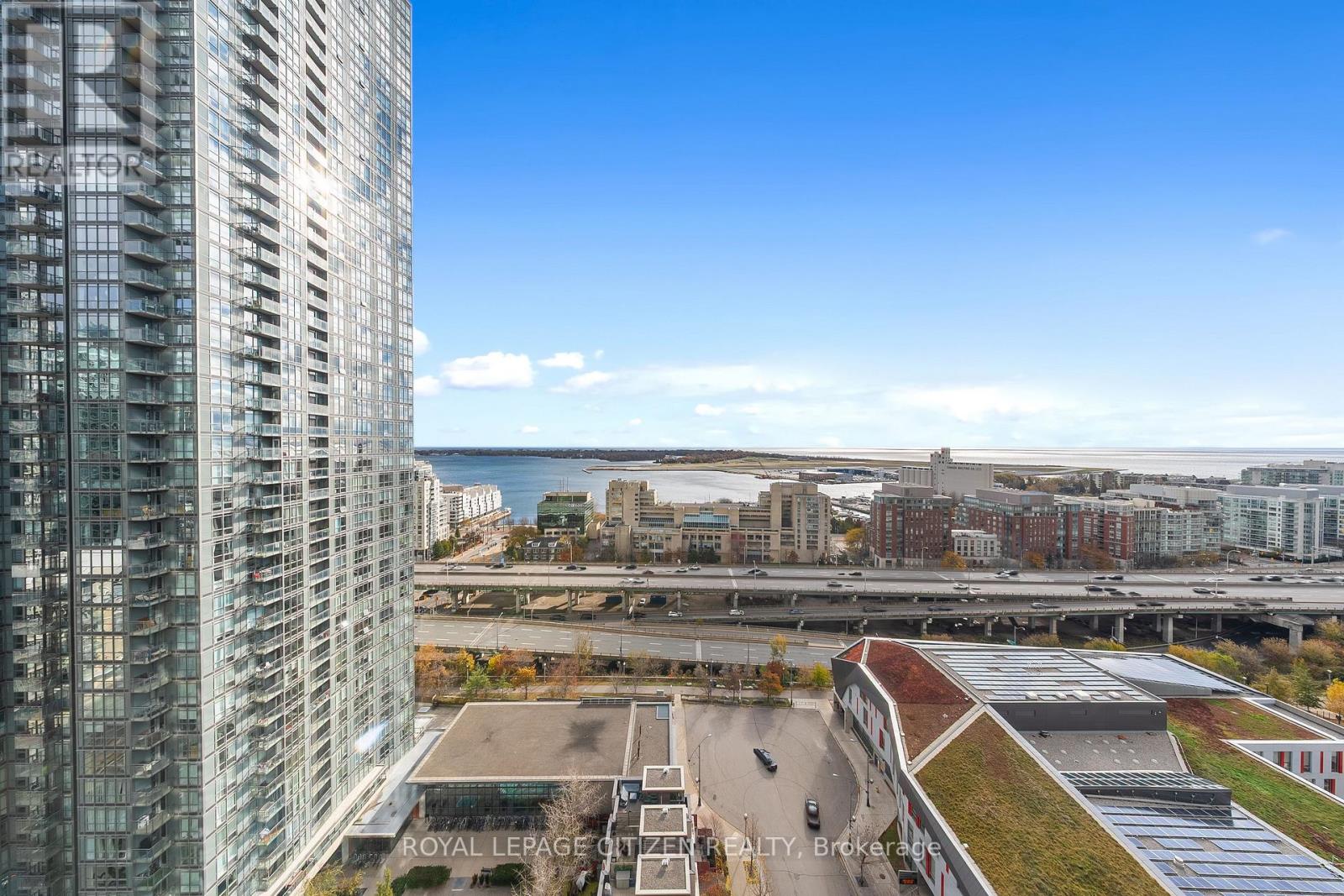 2512 - 15 Fort York Boulevard, Toronto, Ontario  M5V 3Y4 - Photo 17 - C12572130