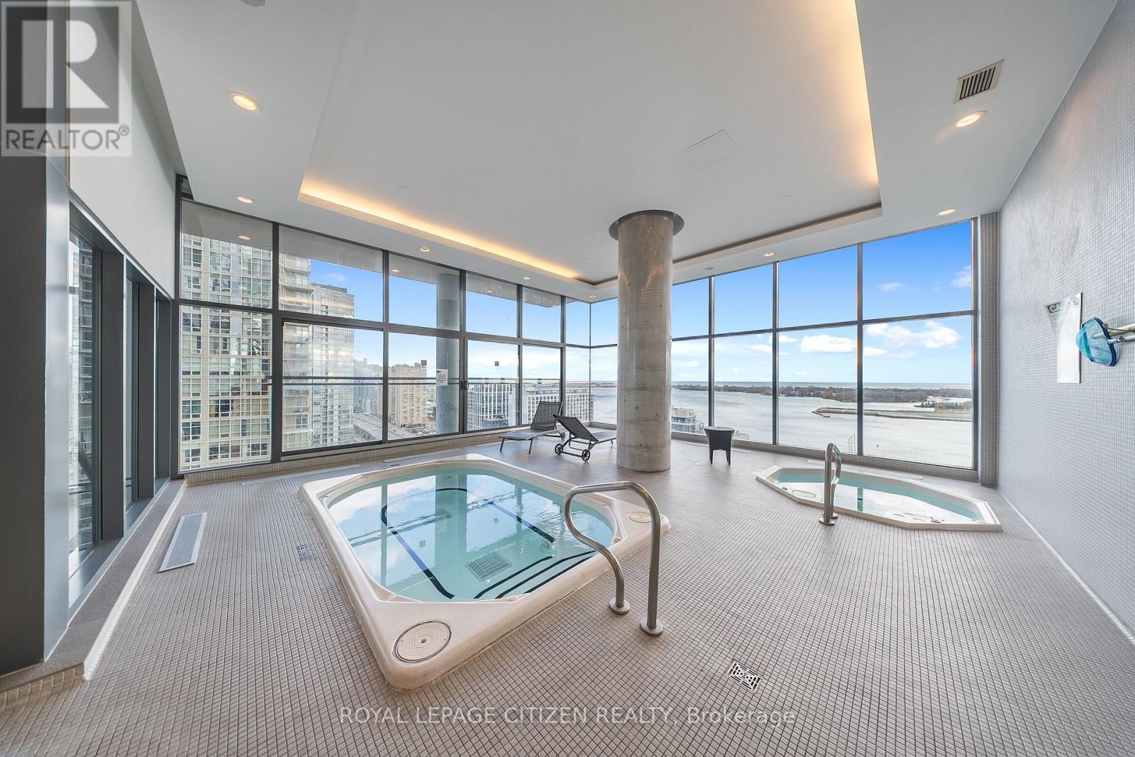 2512 - 15 Fort York Boulevard, Toronto, Ontario  M5V 3Y4 - Photo 33 - C12572130