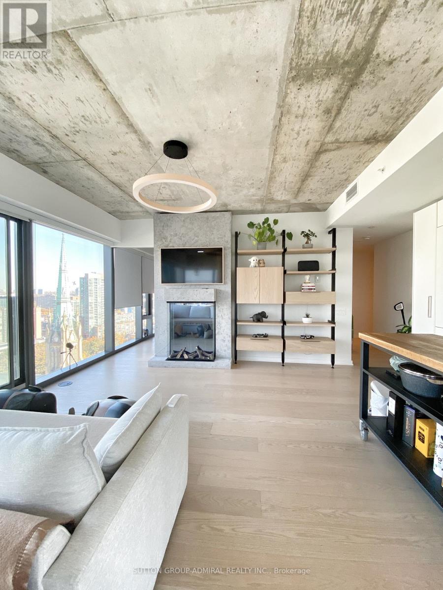 2106 - 60 Colborne Street, Toronto, Ontario  M5E 0B7 - Photo 5 - C12572180