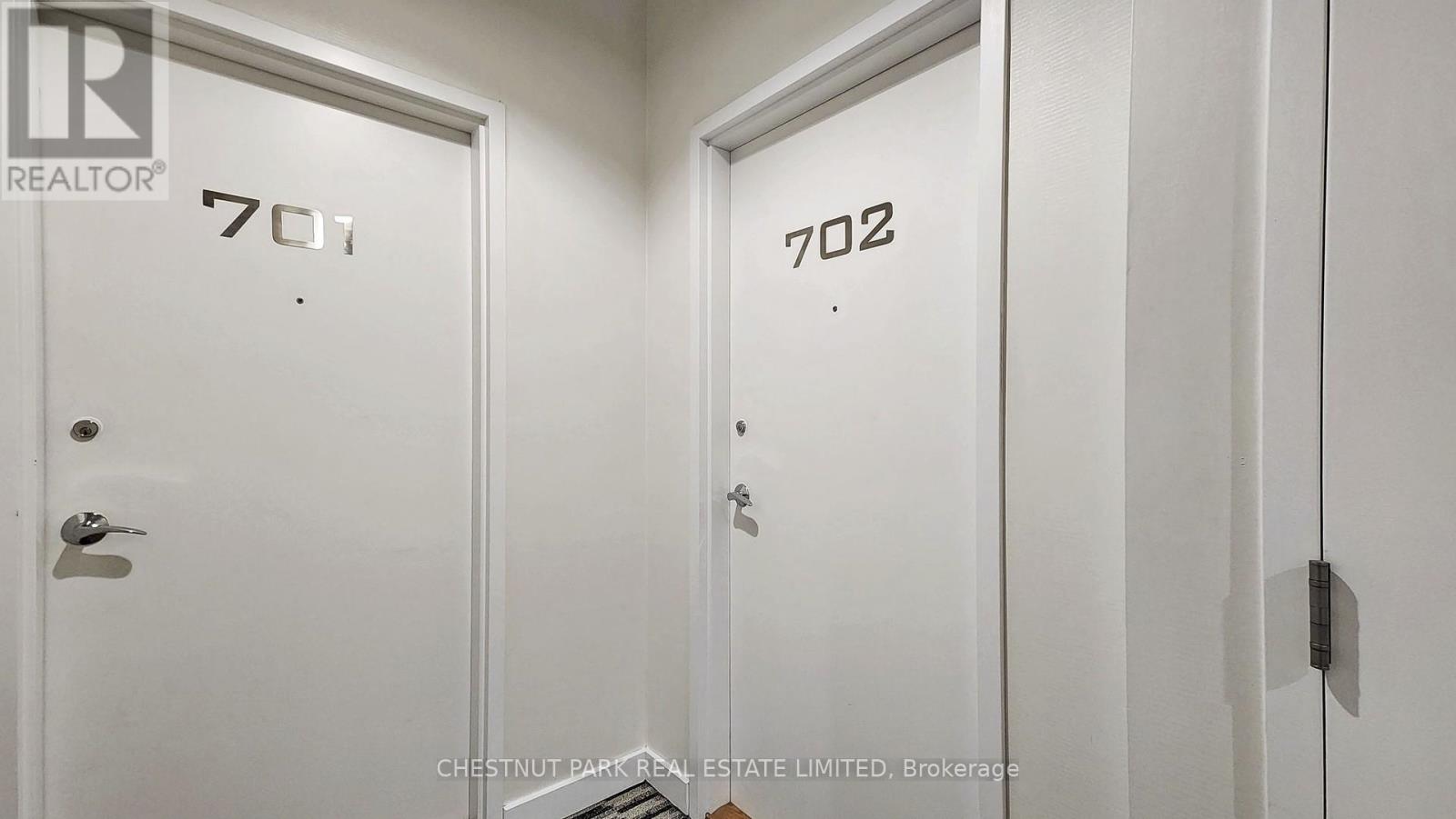 702 - 127 Queen Street E, Toronto, Ontario  M5C 1S3 - Photo 4 - C12572188