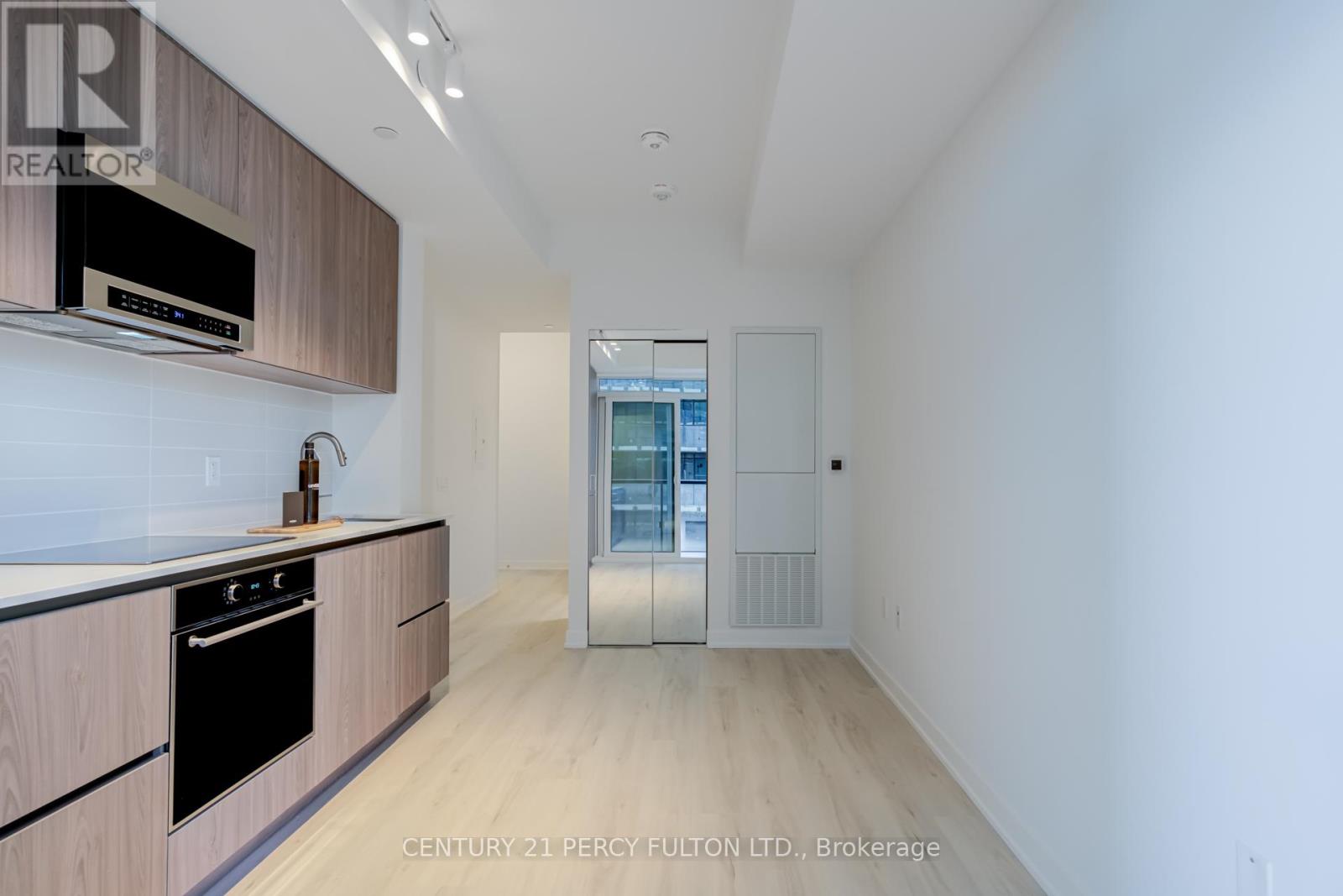 1207s - 110 Broadway Avenue, Toronto, Ontario  M4P 1V7 - Photo 21 - C12572194