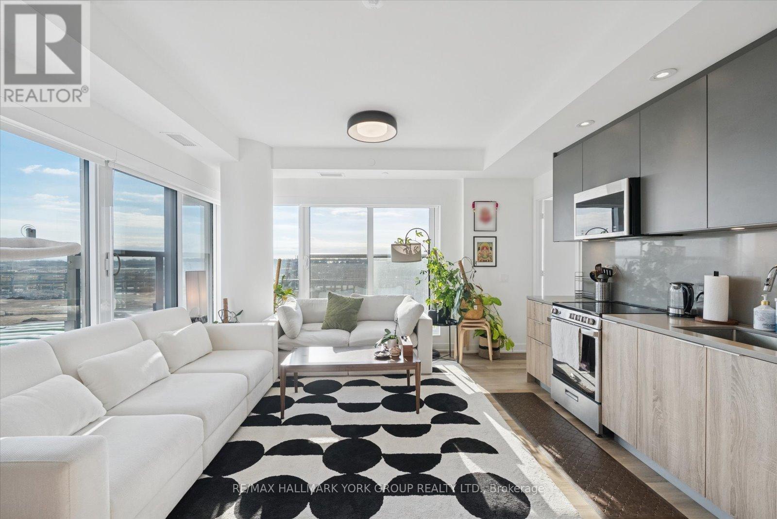 1004 - 151 MILL STREET, Toronto, Ontario