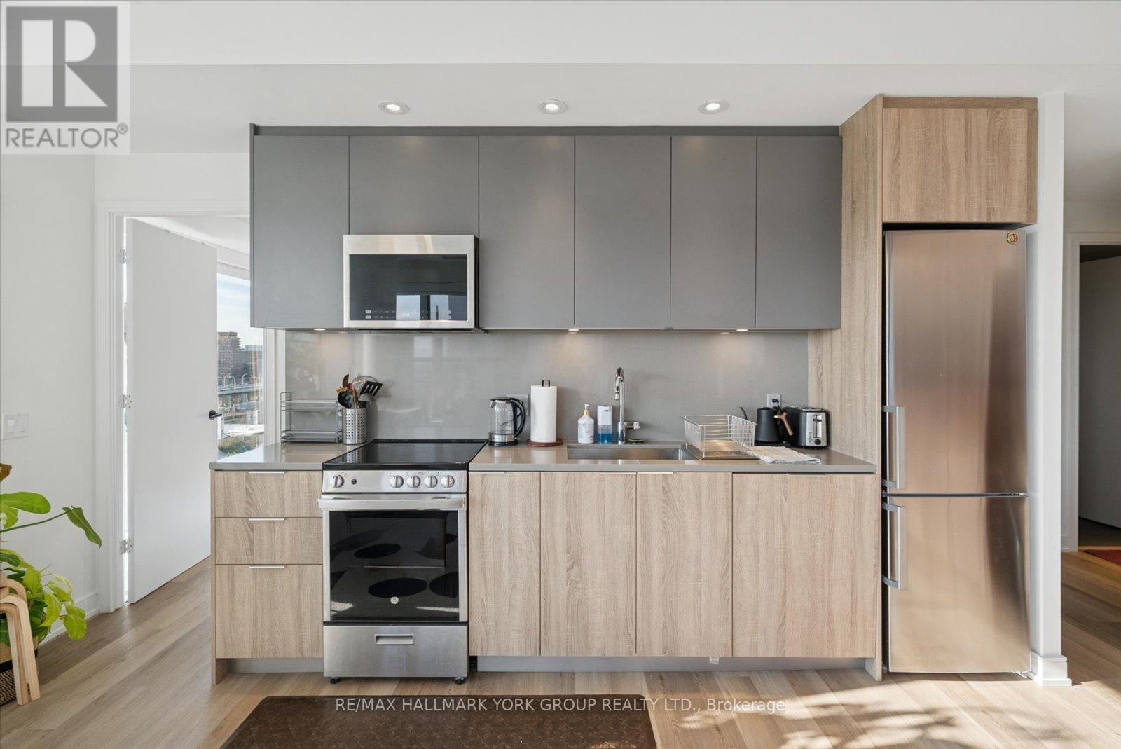 1004 - 151 Mill Street, Toronto, Ontario  M5A 4T8 - Photo 6 - C12572232