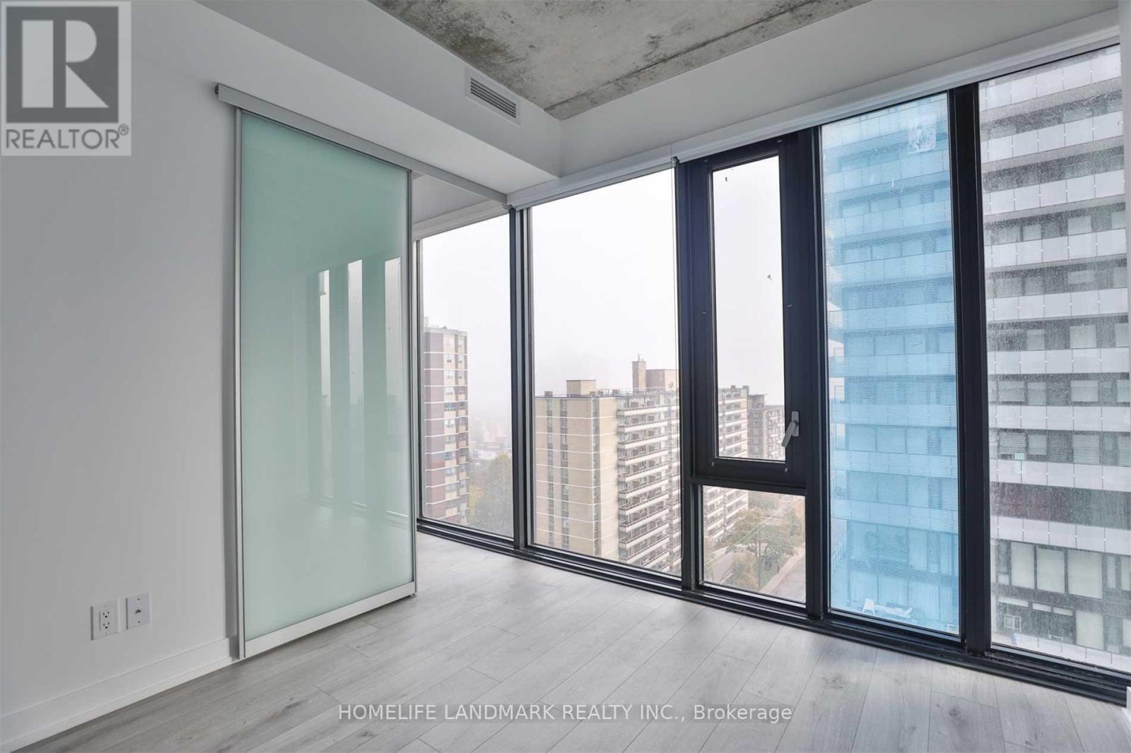 1105 - 161 Roehampton Avenue, Toronto, Ontario  M4P 1P9 - Photo 5 - C12572240