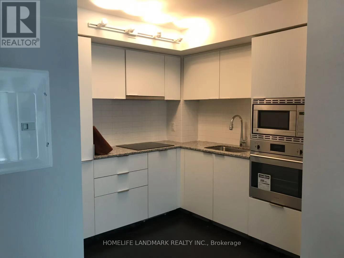 1513 - 955 Bay Street, Toronto, Ontario  M5S 2A2 - Photo 3 - C12572248