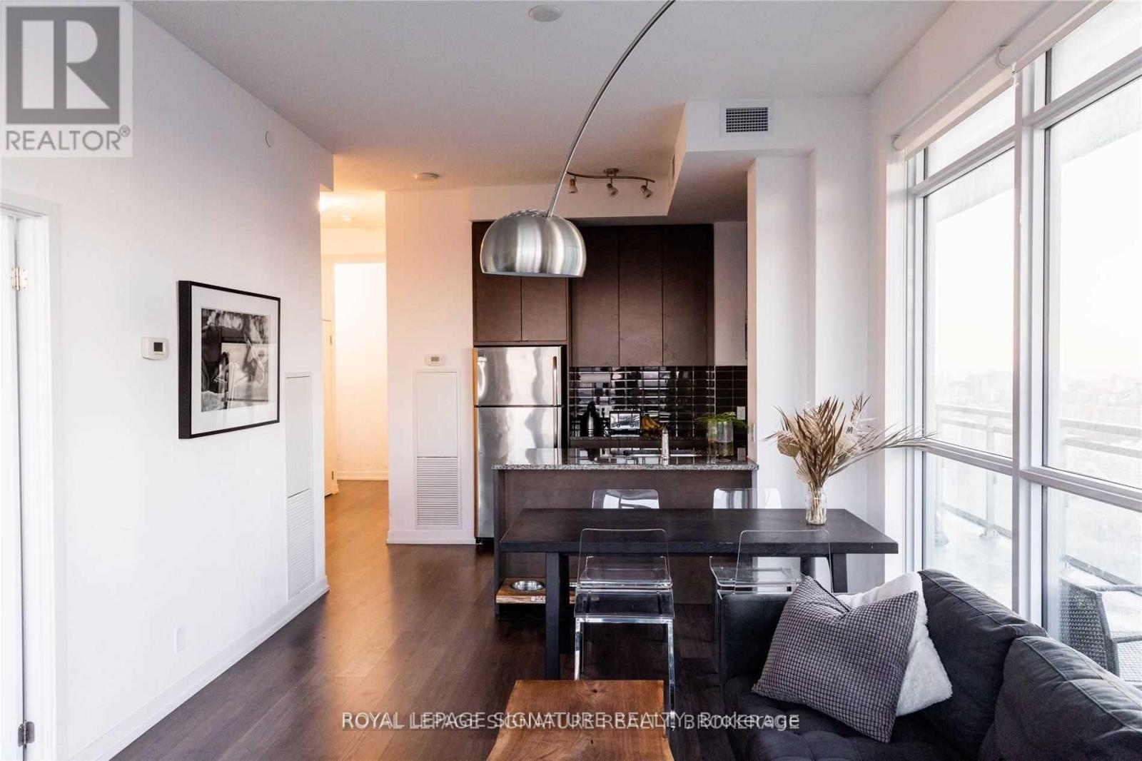 3212 - 98 Lillian Street, Toronto, Ontario  M4P 2Y3 - Photo 11 - C12572250