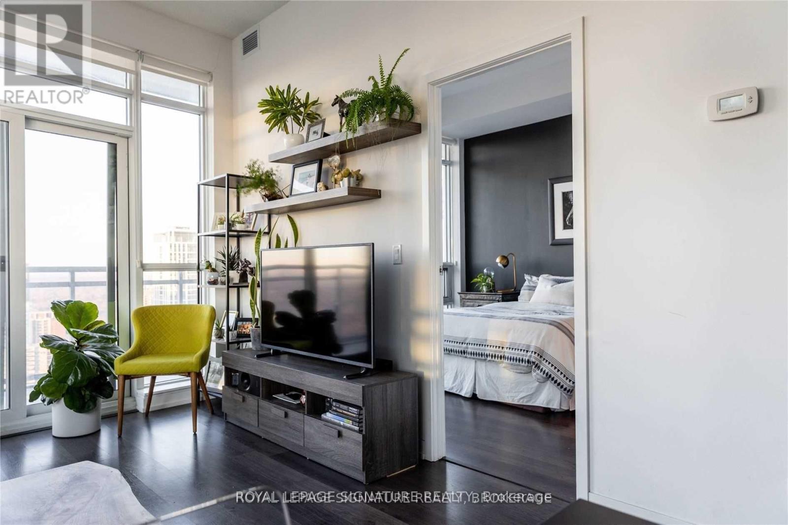 3212 - 98 Lillian Street, Toronto, Ontario  M4P 2Y3 - Photo 5 - C12572250